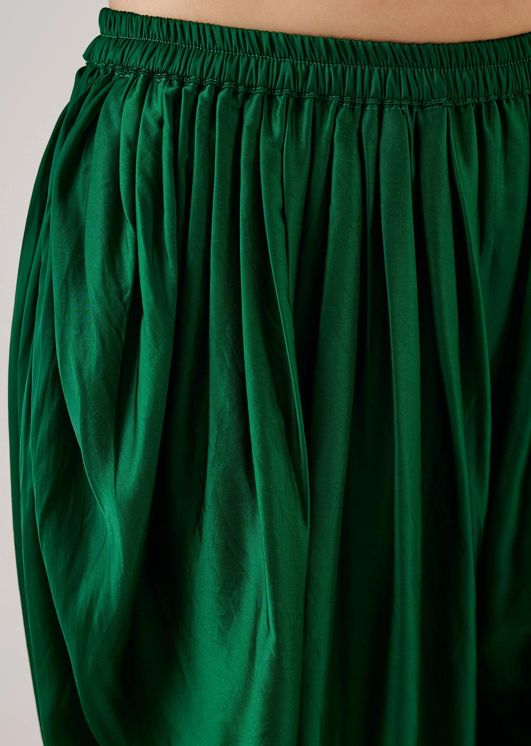 Green Bandhani Banarasi Dhoti Set With Gotta Work
