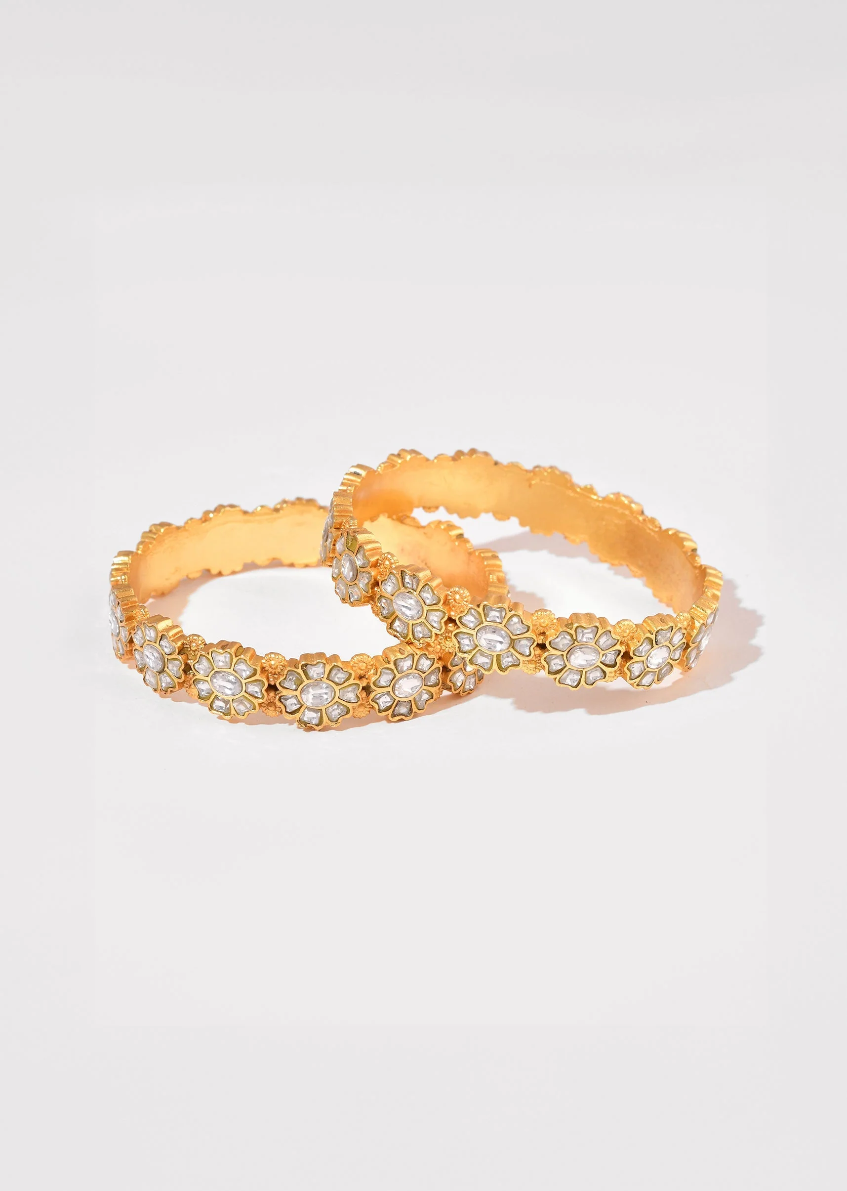 1034-gold-and-white-floral-kundan-bangle-set-of-two-2.webp Gold and White Floral Kundan Bangle Set of Two