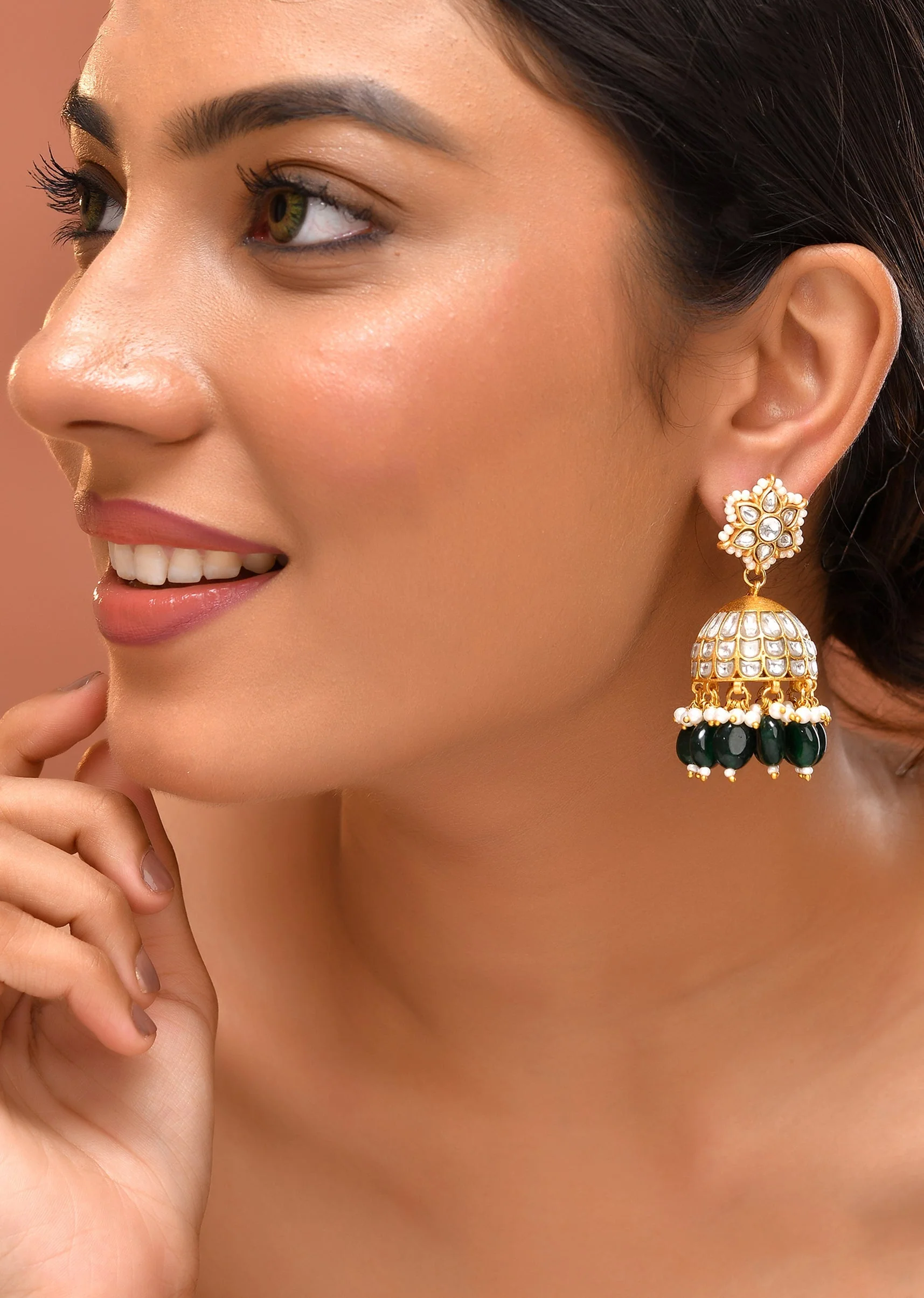 1041-earrings-in-dark-green-with-pachi-kundan-1.webp Earrings In Dark Green With Pachi Kundan