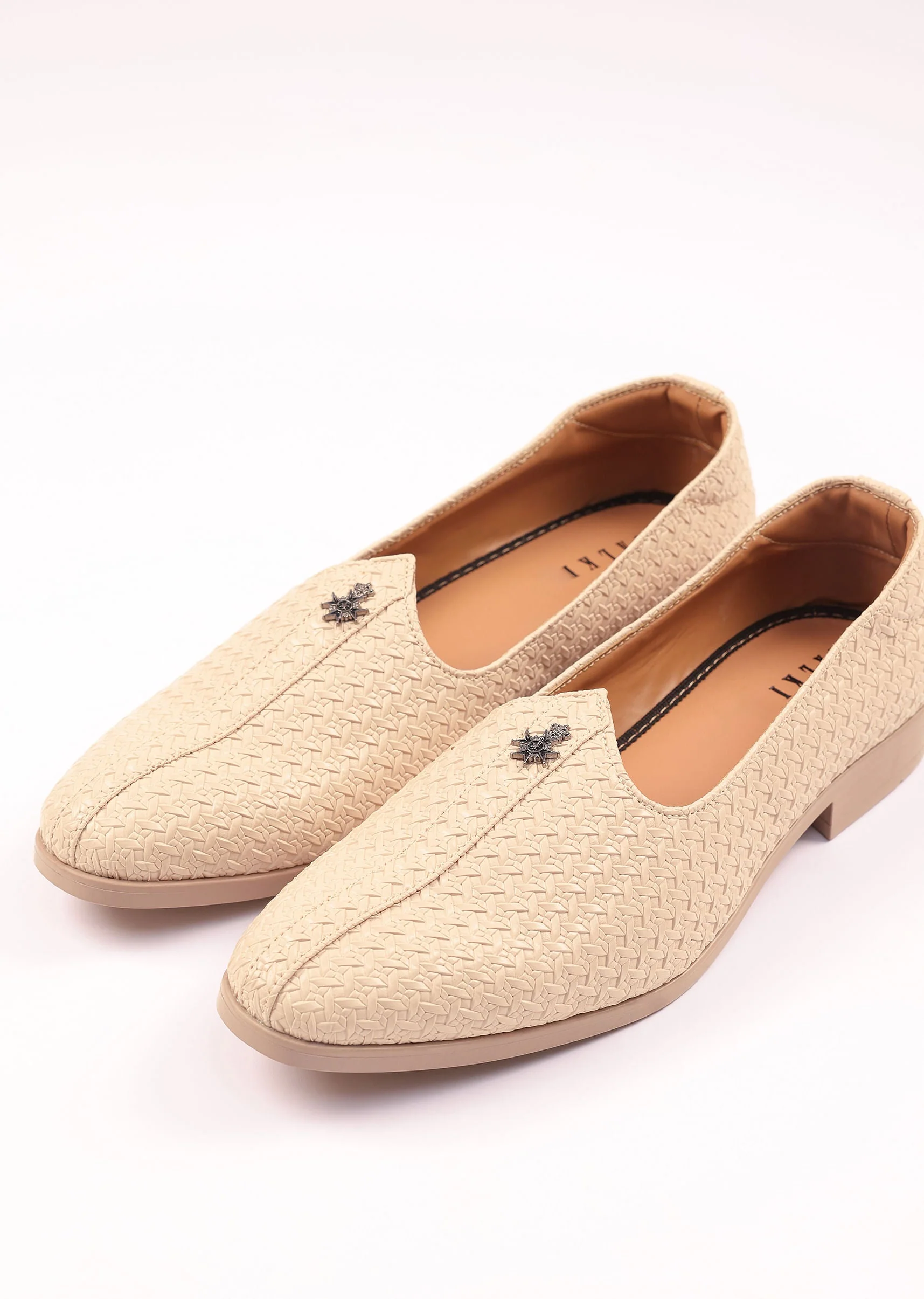 11113-off-white-self-work-textured-juttis-2.webp Off White Self Work Textured Juttis