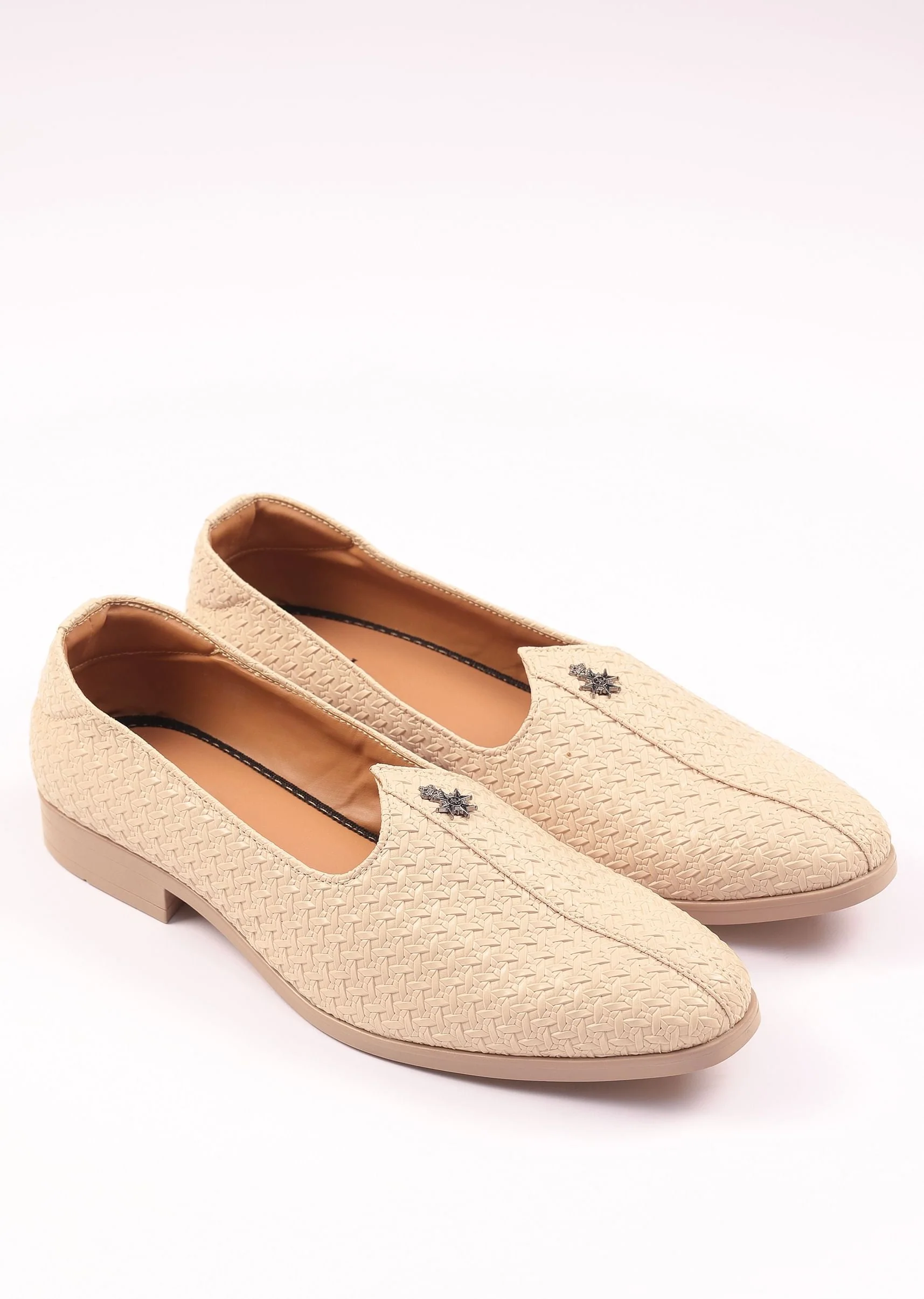 11113-off-white-self-work-textured-juttis-3.webp Off White Self Work Textured Juttis