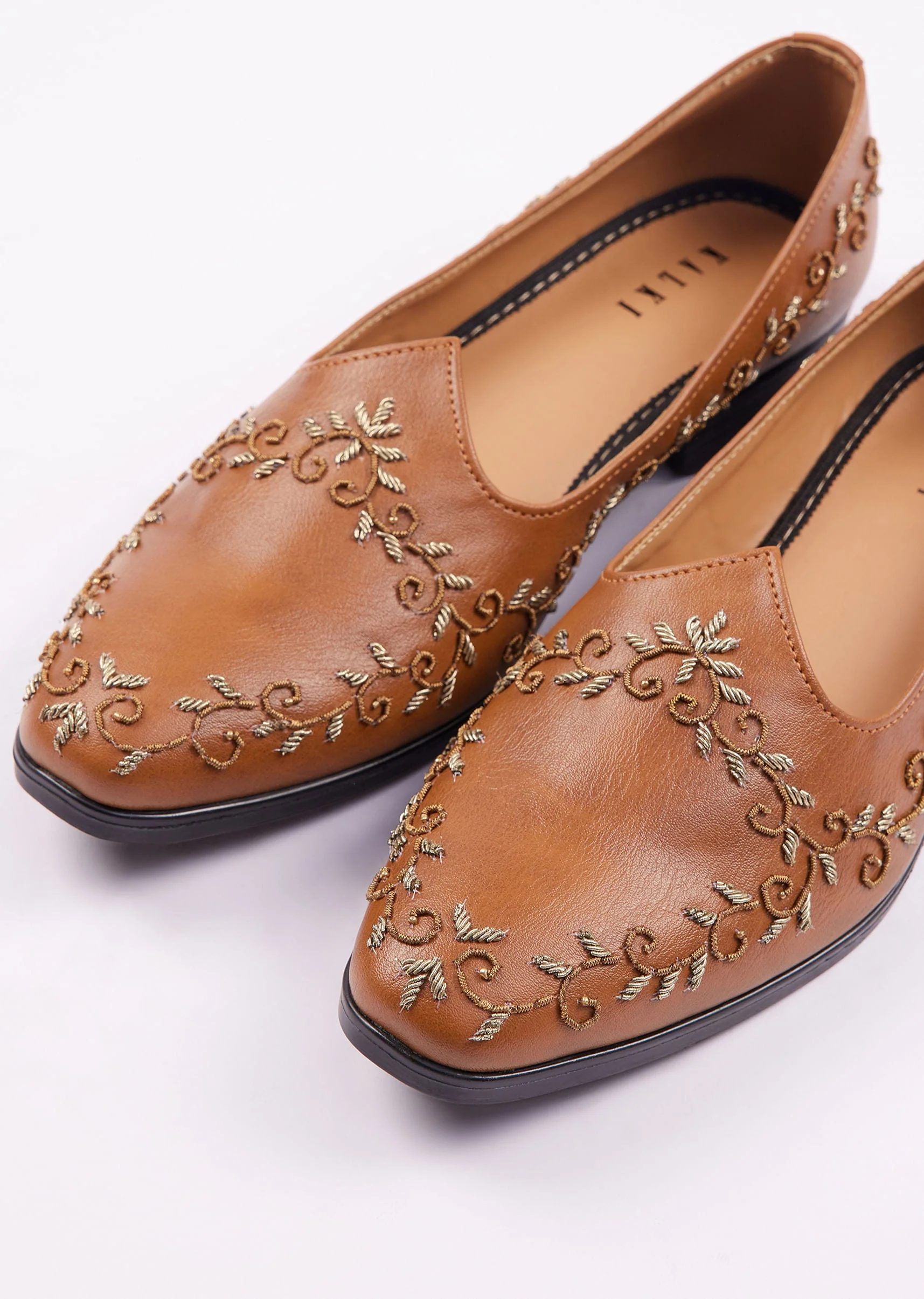 Brown Zardosi Work Juttis For Men