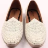 Beige Raw Silk Jutti With Mirror Work