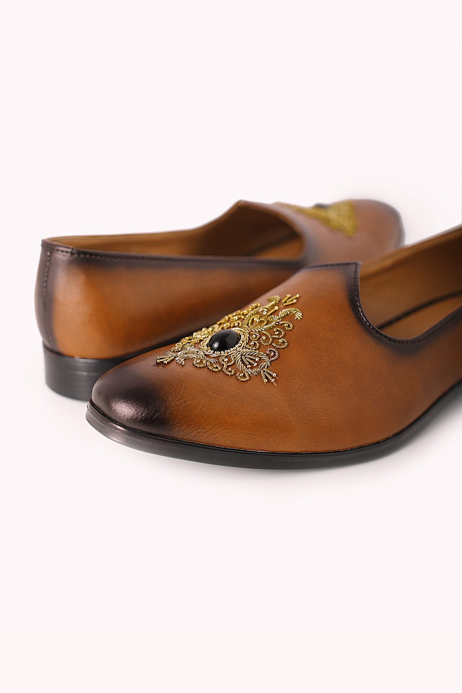 11352-brown-shaded-juttis-with-stone-work-1.jpg Brown Shaded Juttis with Stone Work