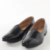 Black Ethnic Jutti With Minimal Design For Men