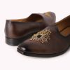 Brown Embroidered Juttis