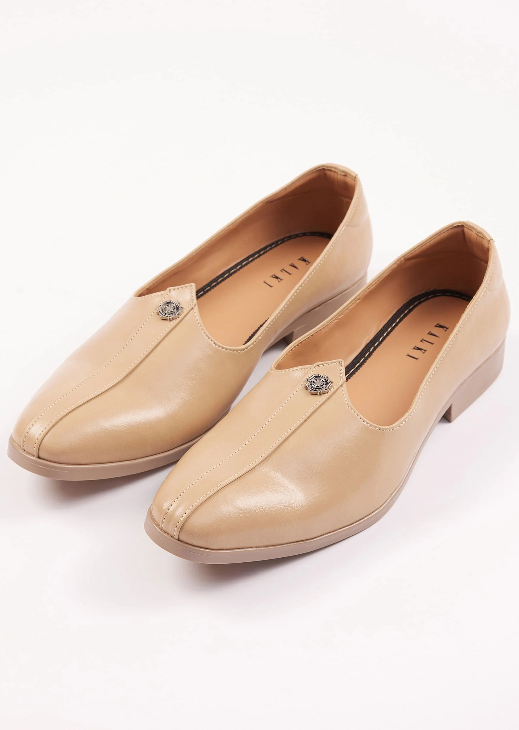 11514-beige-formal-juttis-for-men-3.webp Beige Formal Juttis For Men