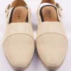 Beige Ethnic Juttis For Men