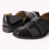 Black Juttis with Textured Detail