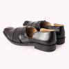 Black Juttis with Textured Detail