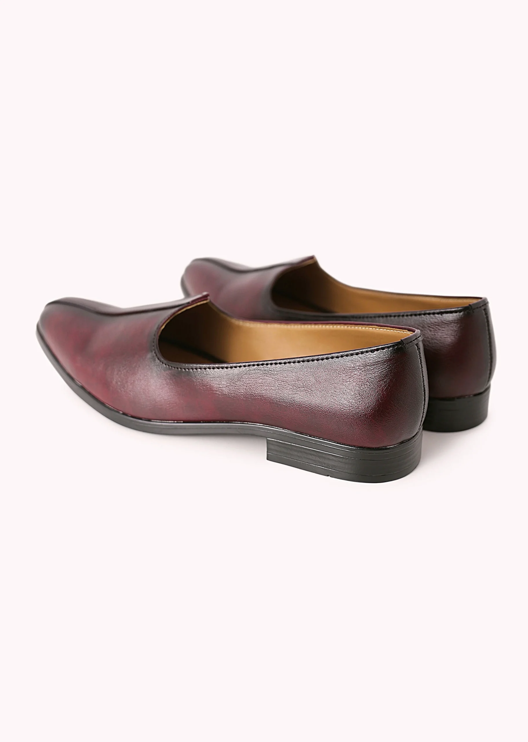 11640-purple-shaded-juttis-with-block-heels-3.webp Purple Shaded Juttis with Block Heels