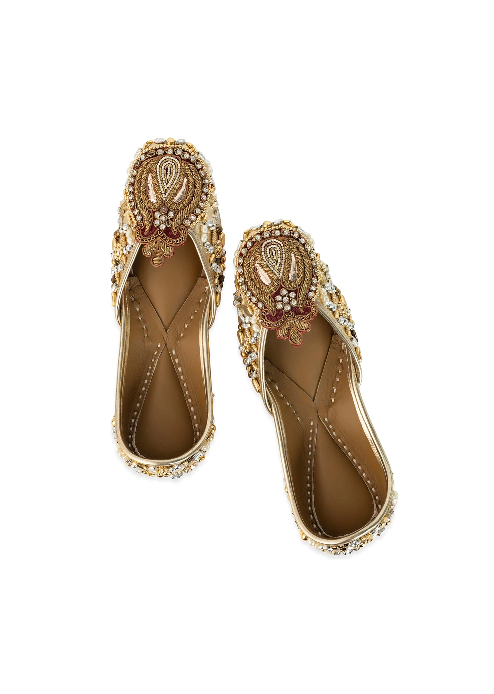 Gold Zari Hand Embellished Juttis