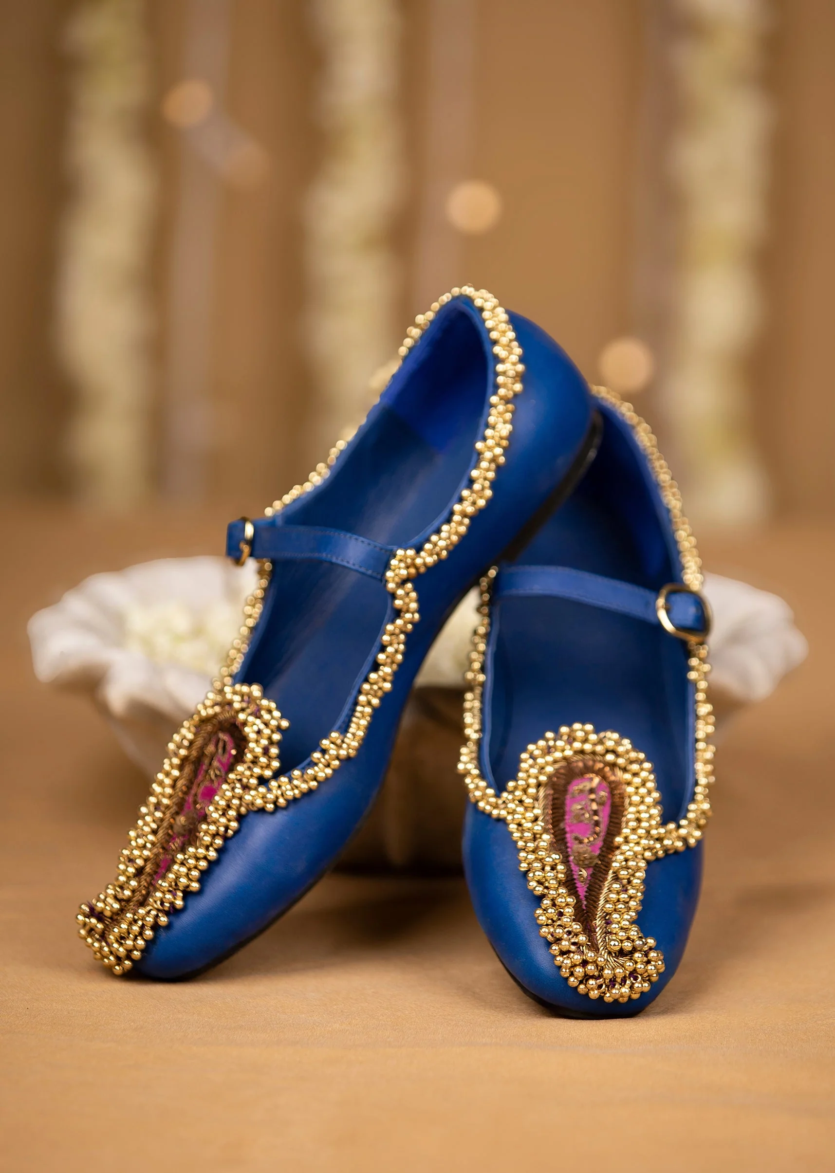 11940-us-4-us-4-variation-1.webp Blue Paisley Motif Faux Leather Embellished Juttis
