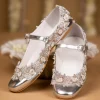 Silver Hand Embroidered Pearl Floral Juttis