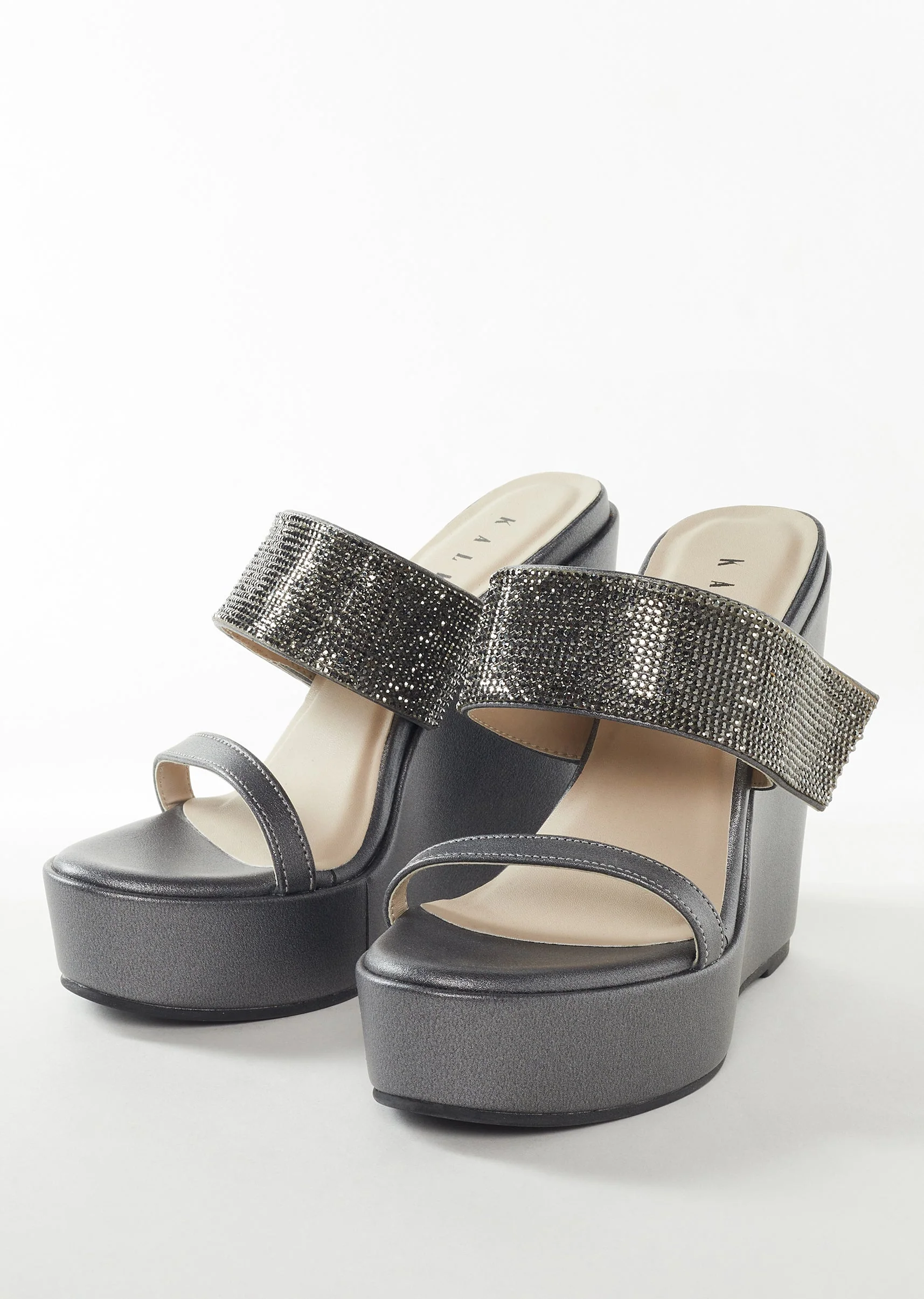 12073-black-womens-footwear-with-embellished-detail-work-1.webp Black Womens Footwear With Embellished Detail Work