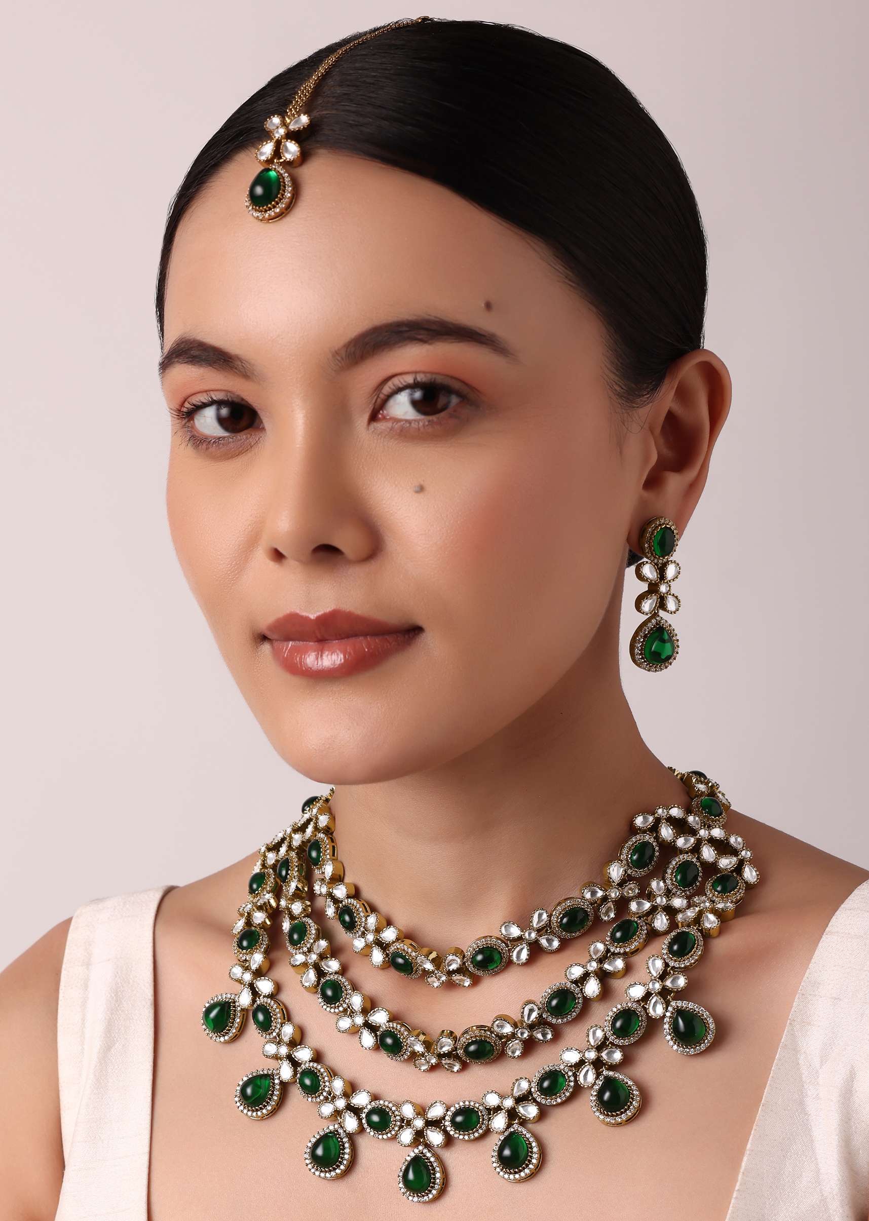 Multicolor Layered Necklace Set With Teardrops