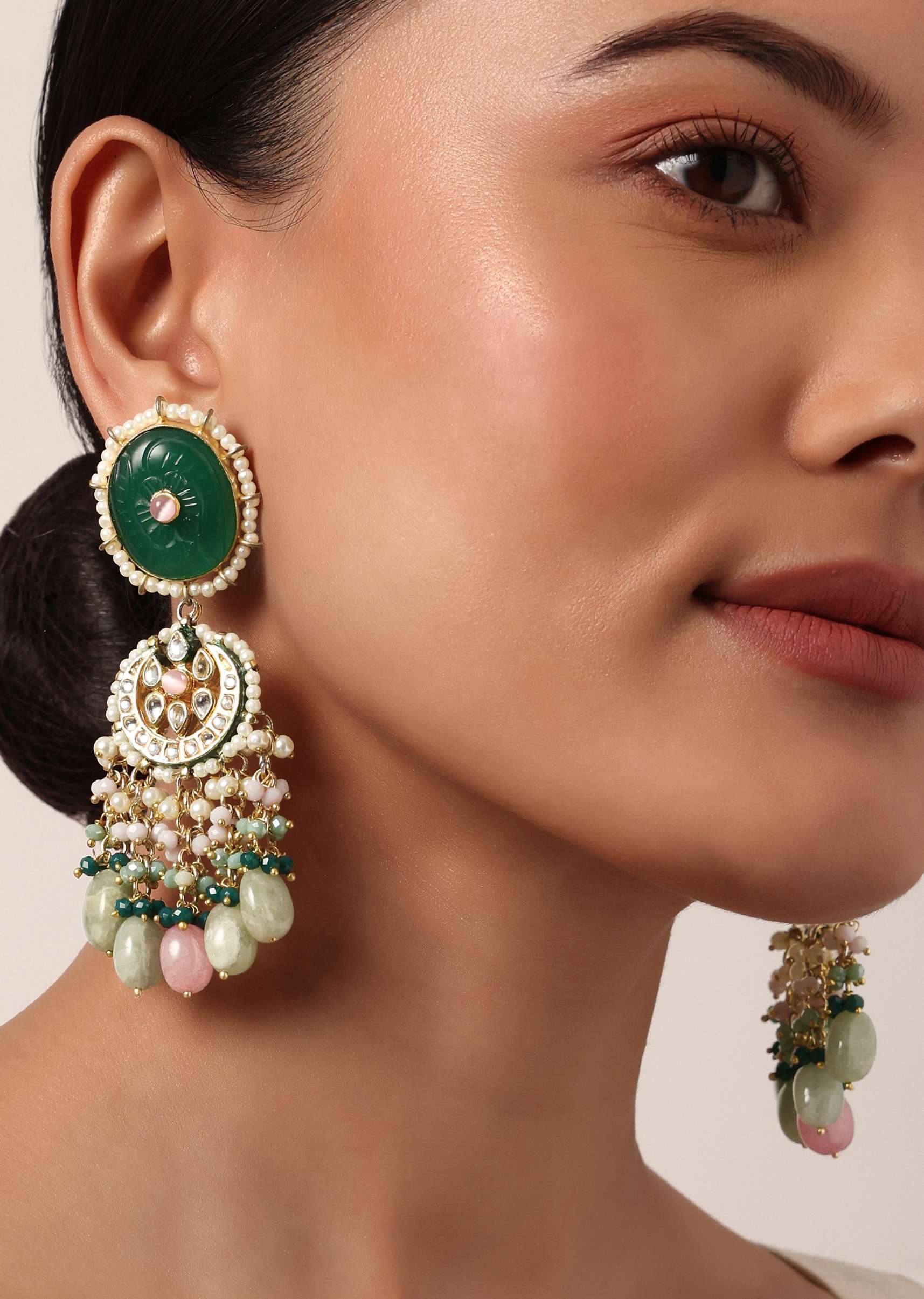 12258-green-kundan-choker-set-with-carved-stones-and-pink-beads-3.jpg Green Kundan Choker Set With Carved Stones And Pink Beads
