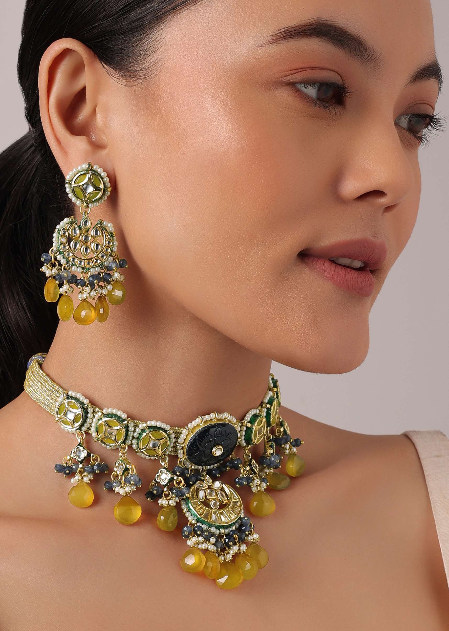 12267-orange-pendant-choker-set-with-navy-blue-kundan-polki-studded-motif-1.jpg Orange Pendant Choker Set With Navy Blue Kundan Polki Studded Motif