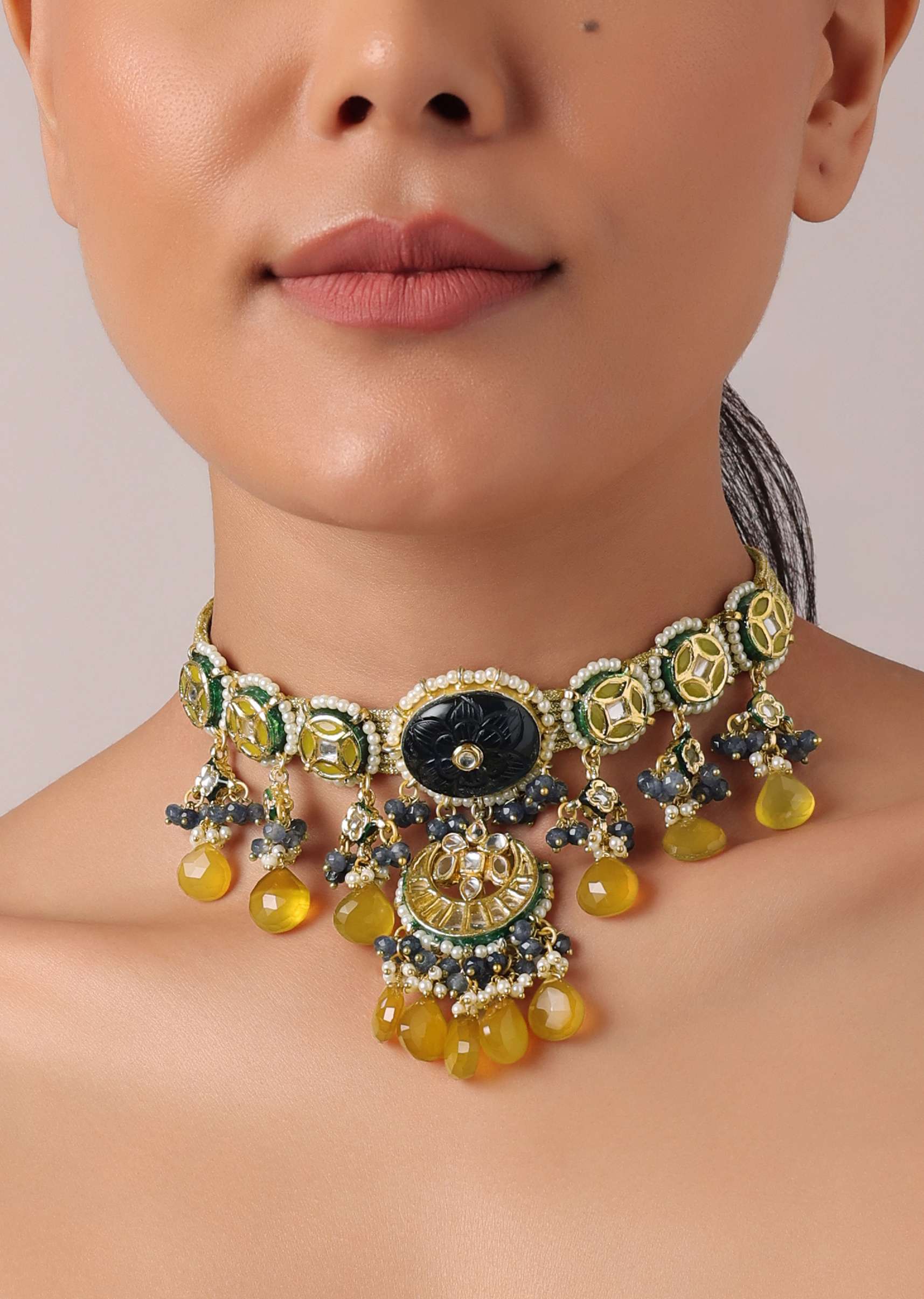 12267-orange-pendant-choker-set-with-navy-blue-kundan-polki-studded-motif-2.jpg Orange Pendant Choker Set With Navy Blue Kundan Polki Studded Motif