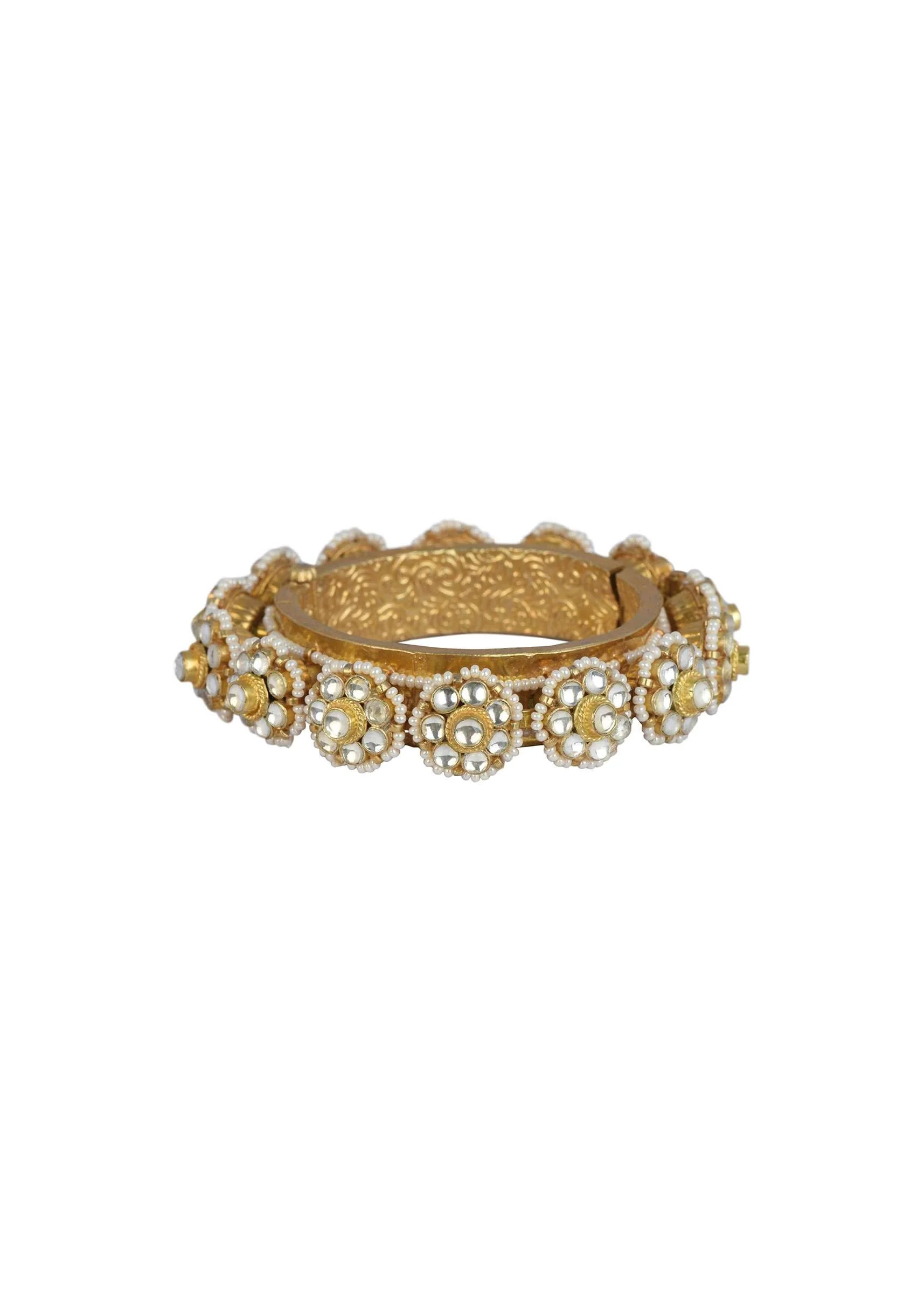 12269-gold-tone-kundan-bangle-with-pearls-and-floral-motifs-4.webp Gold Tone Kundan Bangle With Pearls And Floral Motifs