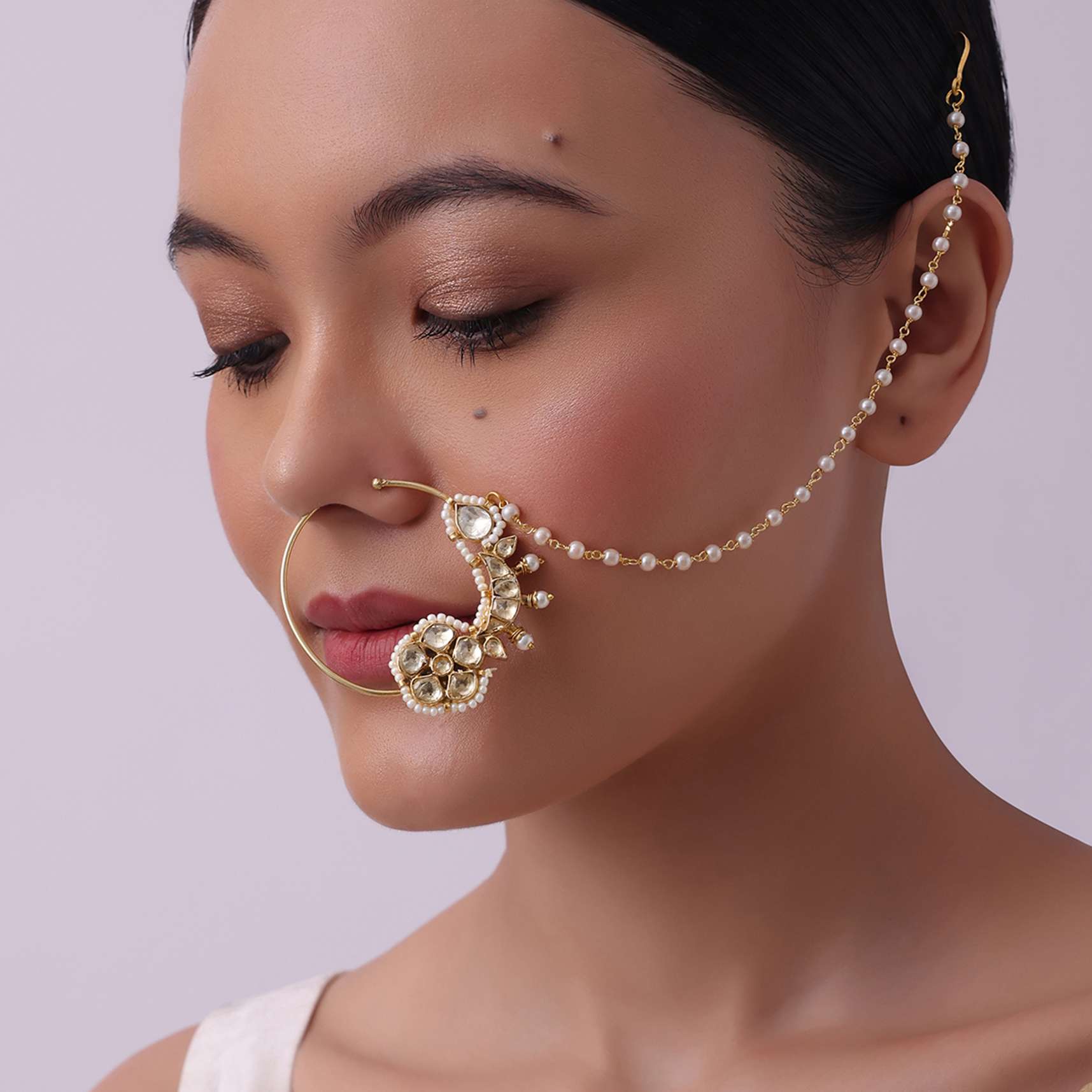 12272-white-pearl-studded-nath-in-gold-finish-mix-metal-1.jpg White Pearl Studded Nath In Gold Finish Mix Metal