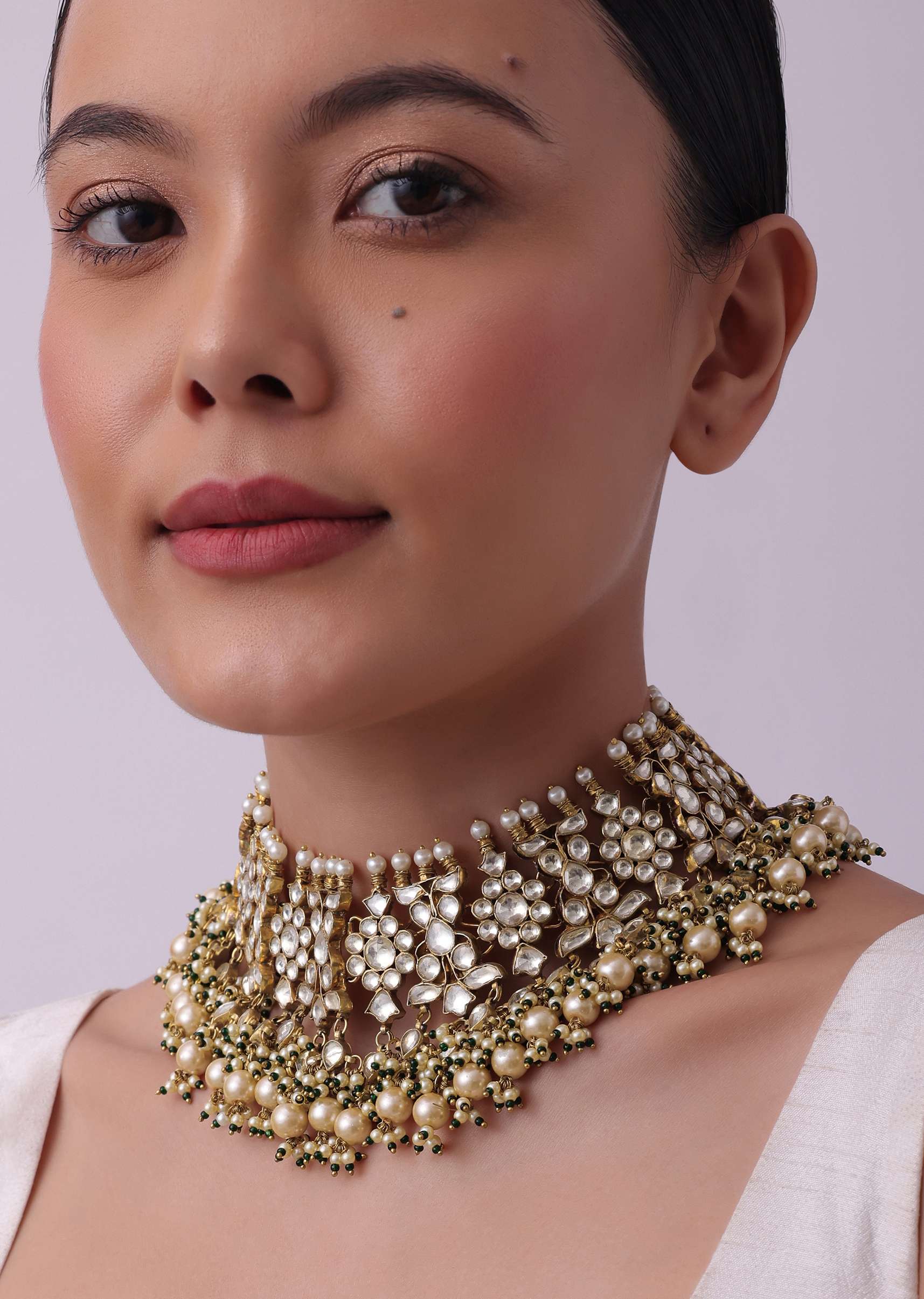 12273-gold-finish-heavy-bridal-choker-and-maang-tikka-set-2.jpg Gold Finish Heavy Bridal Choker And Maang Tikka Set