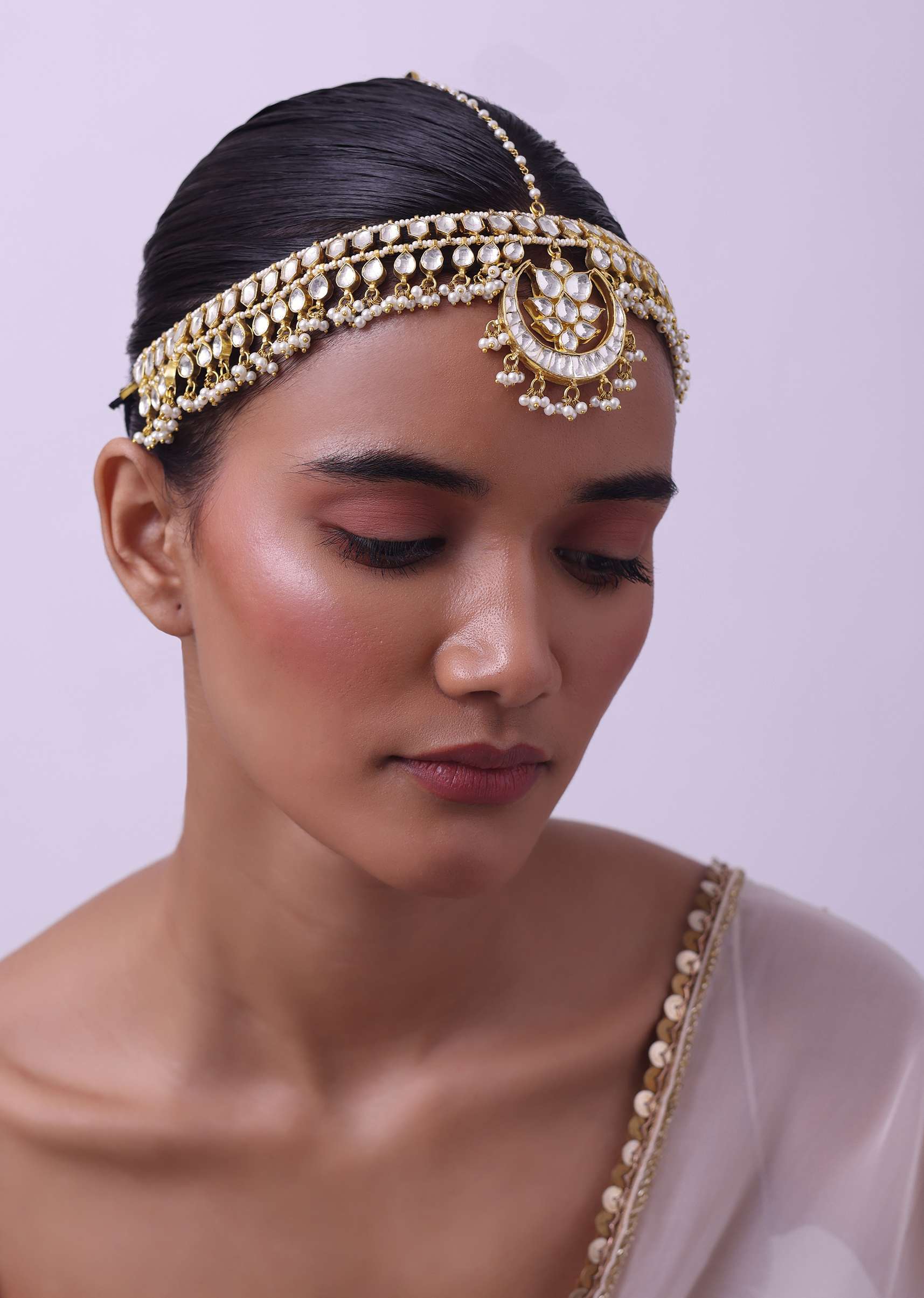 12278-gold-finish-kundan-mathapatti-adorned-with-pearls-1.jpg Gold Finish Kundan Mathapatti Adorned With Pearls