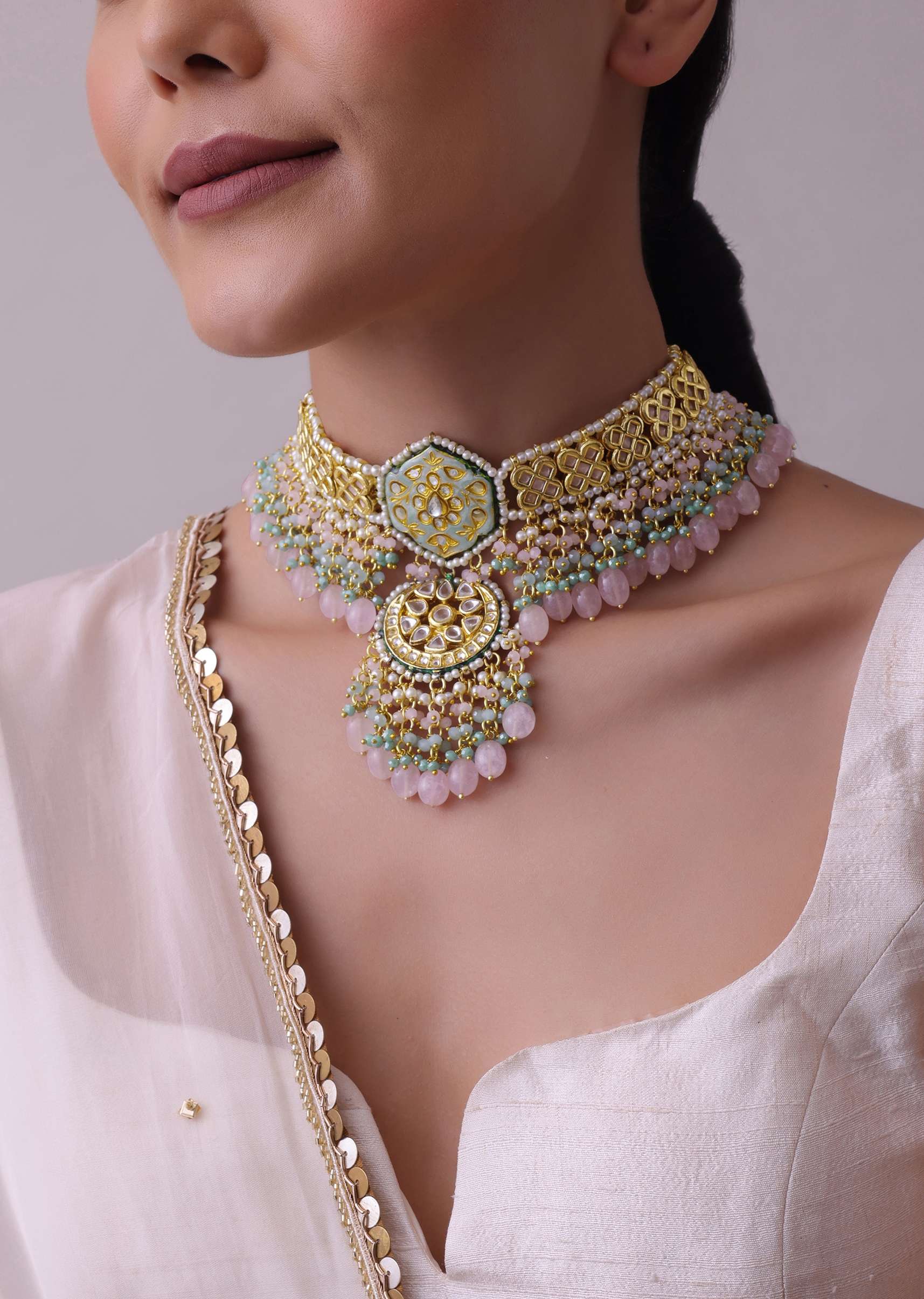 12282-gold-finish-kundan-choker-necklace-set-with-intricate-work-in-mix-metal-4.jpg Gold-Finish Kundan Choker Necklace Set With Intricate Work In Mix Metal