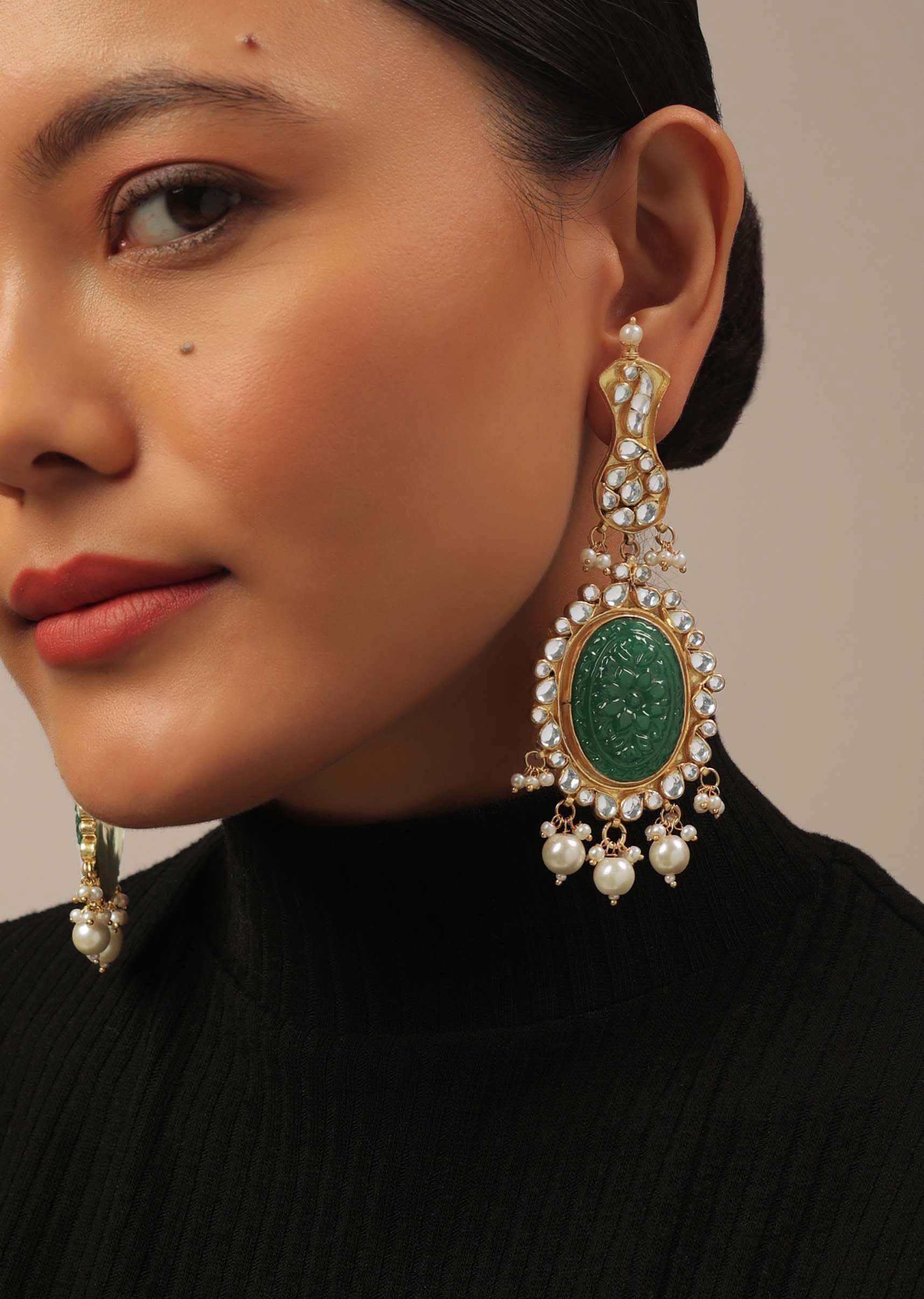 12284-gold-finish-carved-emerald-green-kundan-polki-bridal-choker-set-3.jpg Gold Finish Carved Emerald Green Kundan Polki Bridal Choker Set