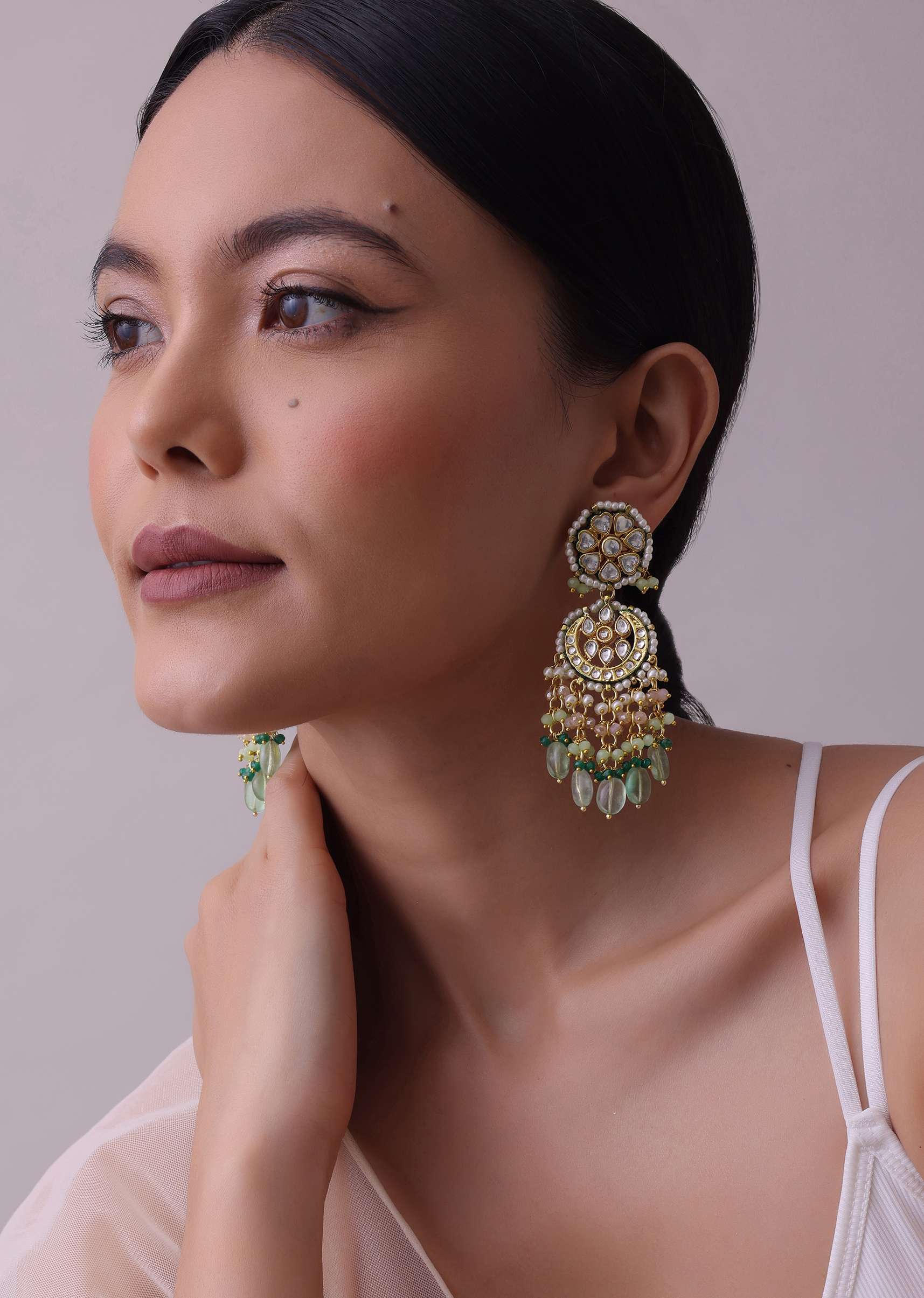 12286-green-toned-gold-finish-kundan-choker-necklace-set-with-colourful-meenakari-work-in-mix-metal-3.jpg Green Toned Gold-Finish Kundan Choker Necklace Set With Colourful Meenakari Work In Mix Metal