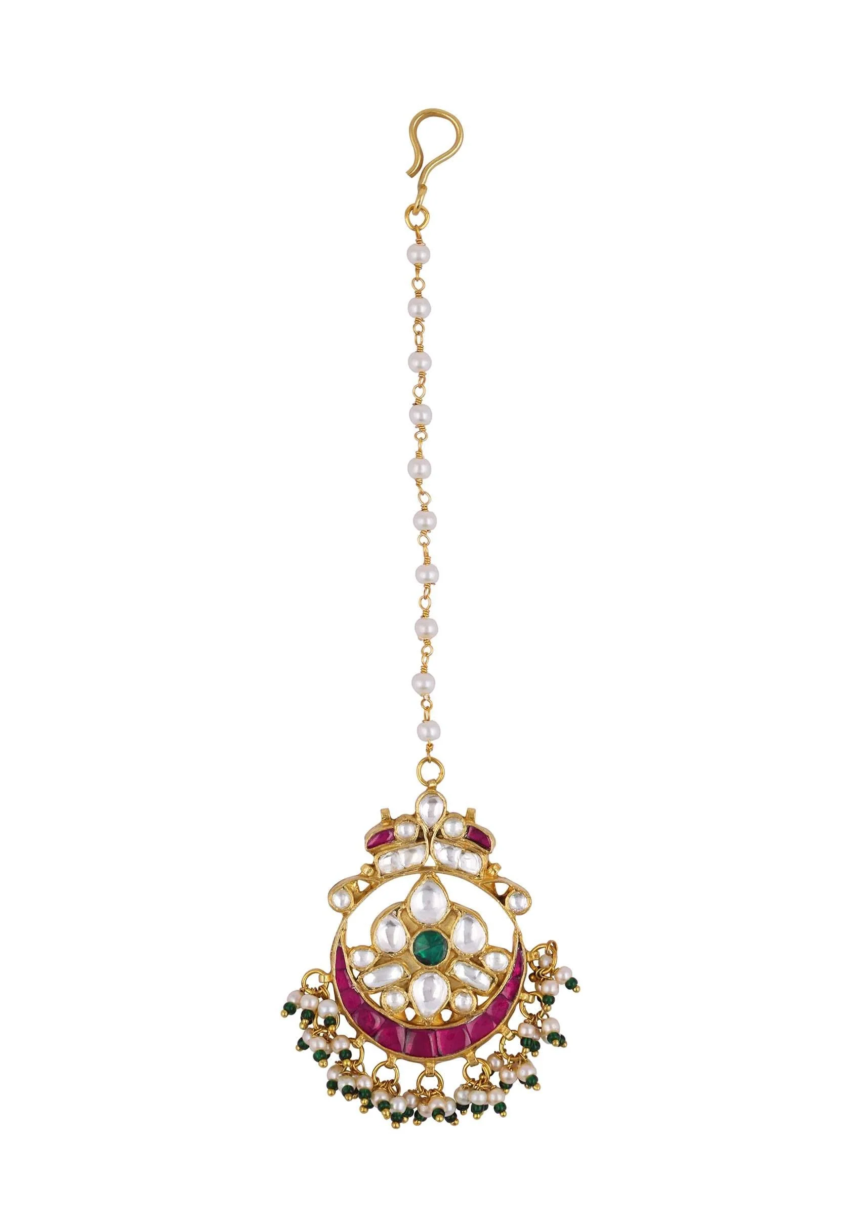 12309-kundan-mangtikka-with-ruby-and-emerald-stones-3.webp Kundan Mangtikka With Ruby And Emerald Stones