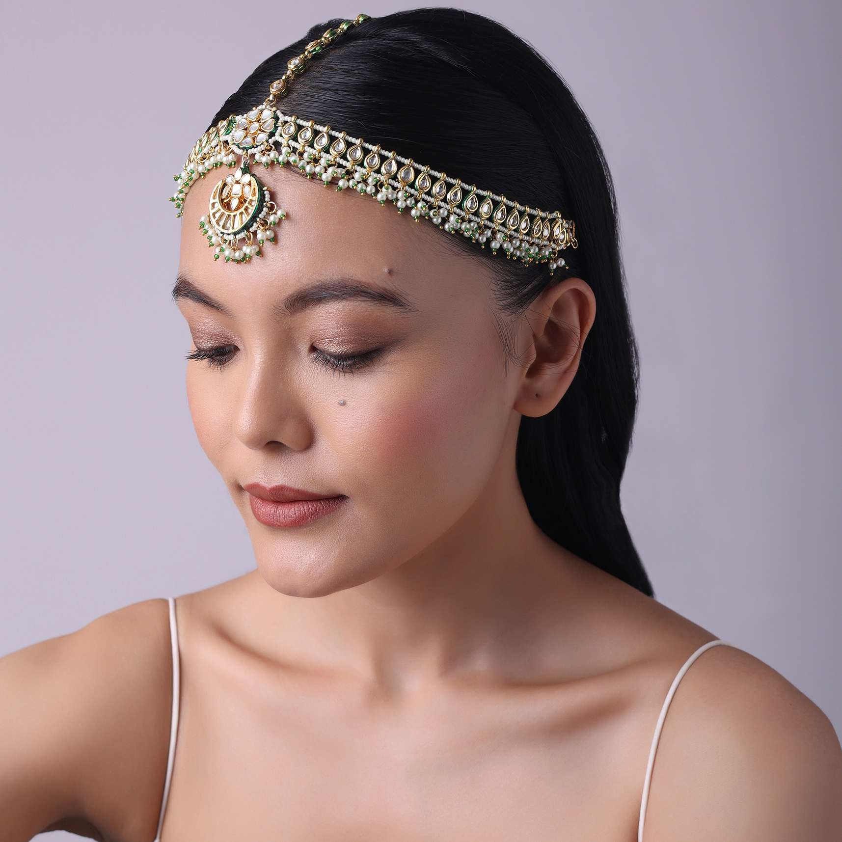 Gold Finish Kundan And Pearl Mathapatti