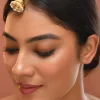 12391-white-and-gold-kundan-maangtikka-1.webp White and Gold Kundan Maangtikka