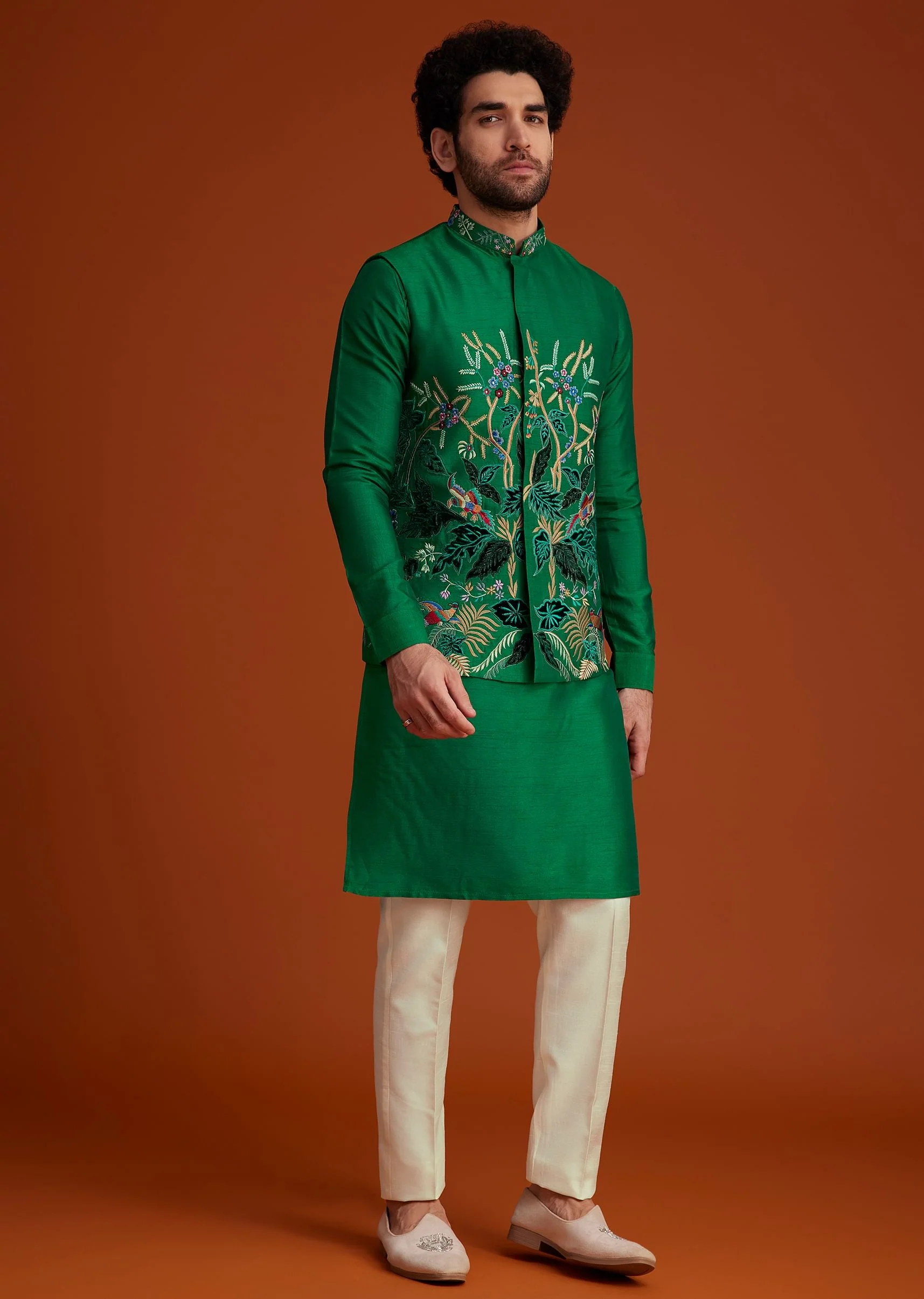 12636-green-floral-resham-embroidered-kurta-jacket-set-1.webp Green Floral Resham Embroidered Kurta Jacket Set
