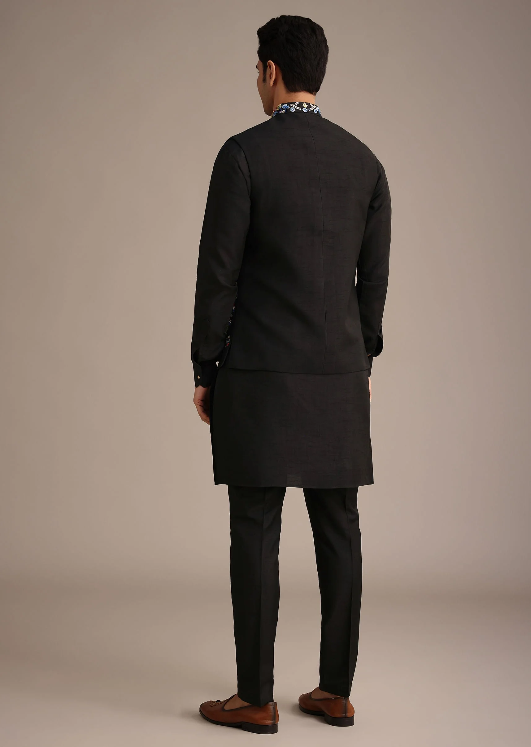 Black Resham Embroidered Jacket And Kurta Set In Silk