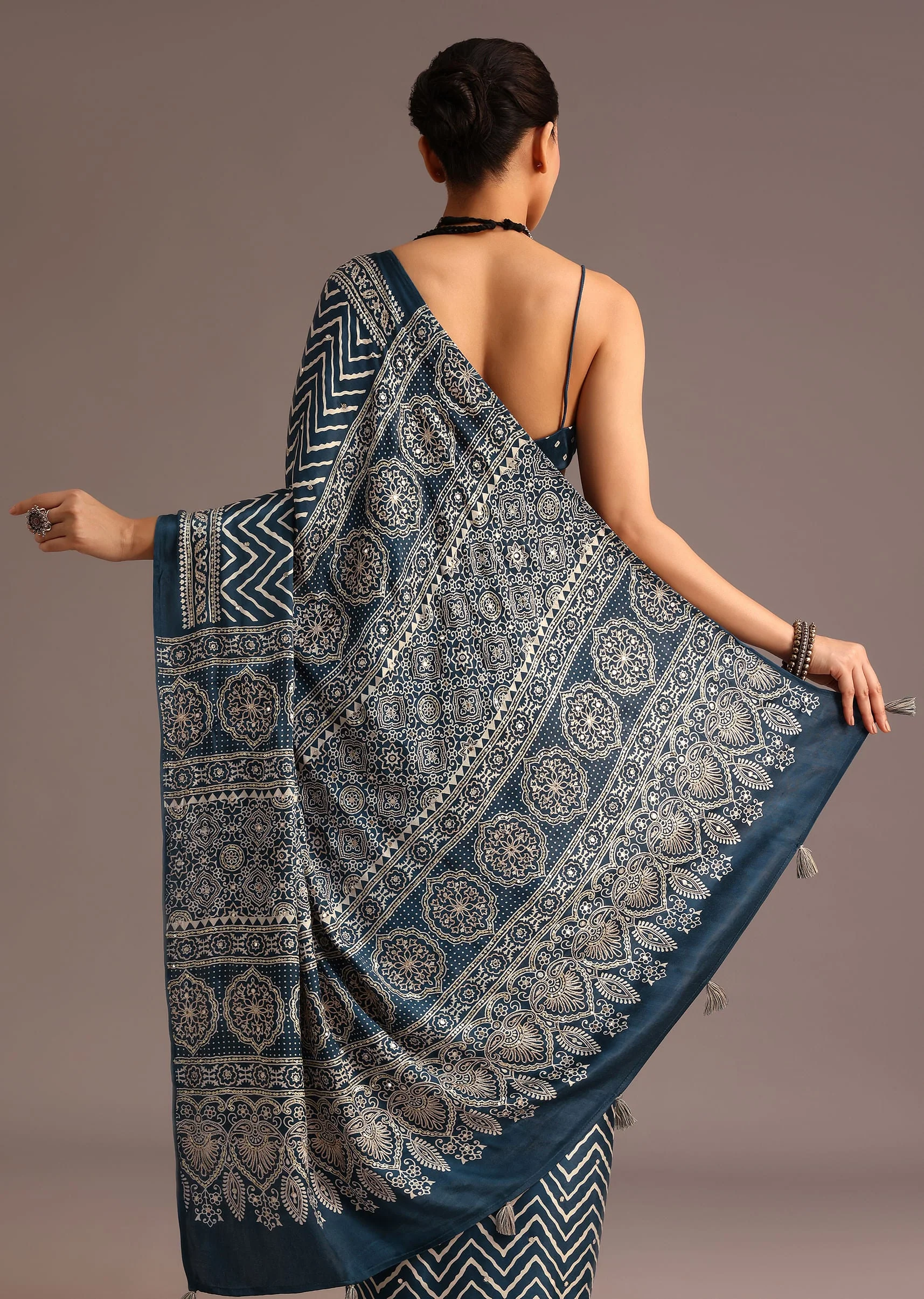 12925-blue-chevron-and-ajrakh-printed-satin-saree-4.webp Blue Chevron And Ajrakh Printed Satin Saree