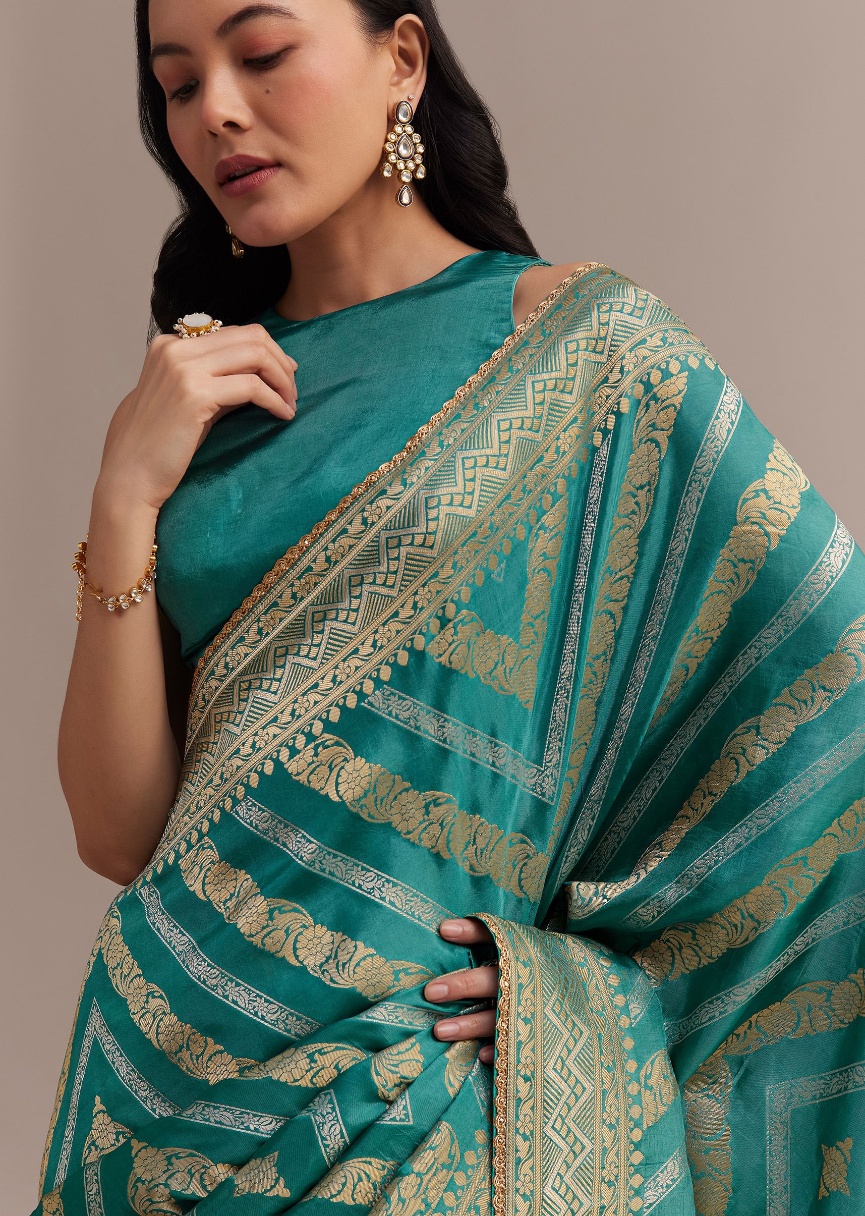 13356-turquoise-green-dola-silk-saree-with-zari-weaving-5.jpg Turquoise Green Dola Silk Saree With Zari Weaving