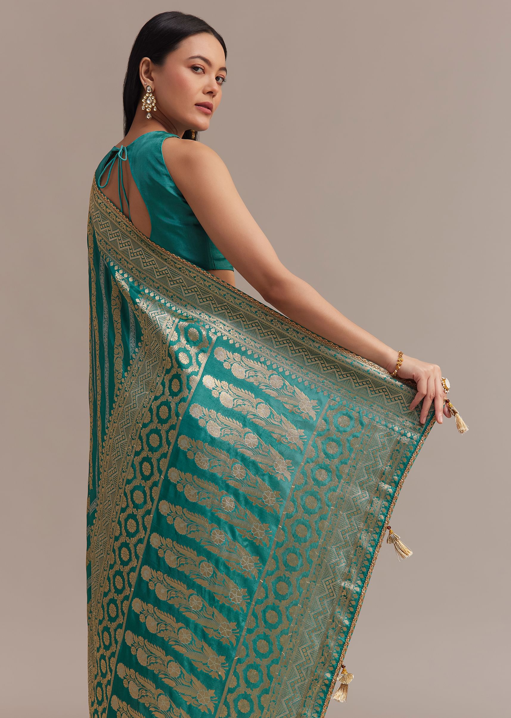 13356-turquoise-green-dola-silk-saree-with-zari-weaving-6.jpg Turquoise Green Dola Silk Saree With Zari Weaving