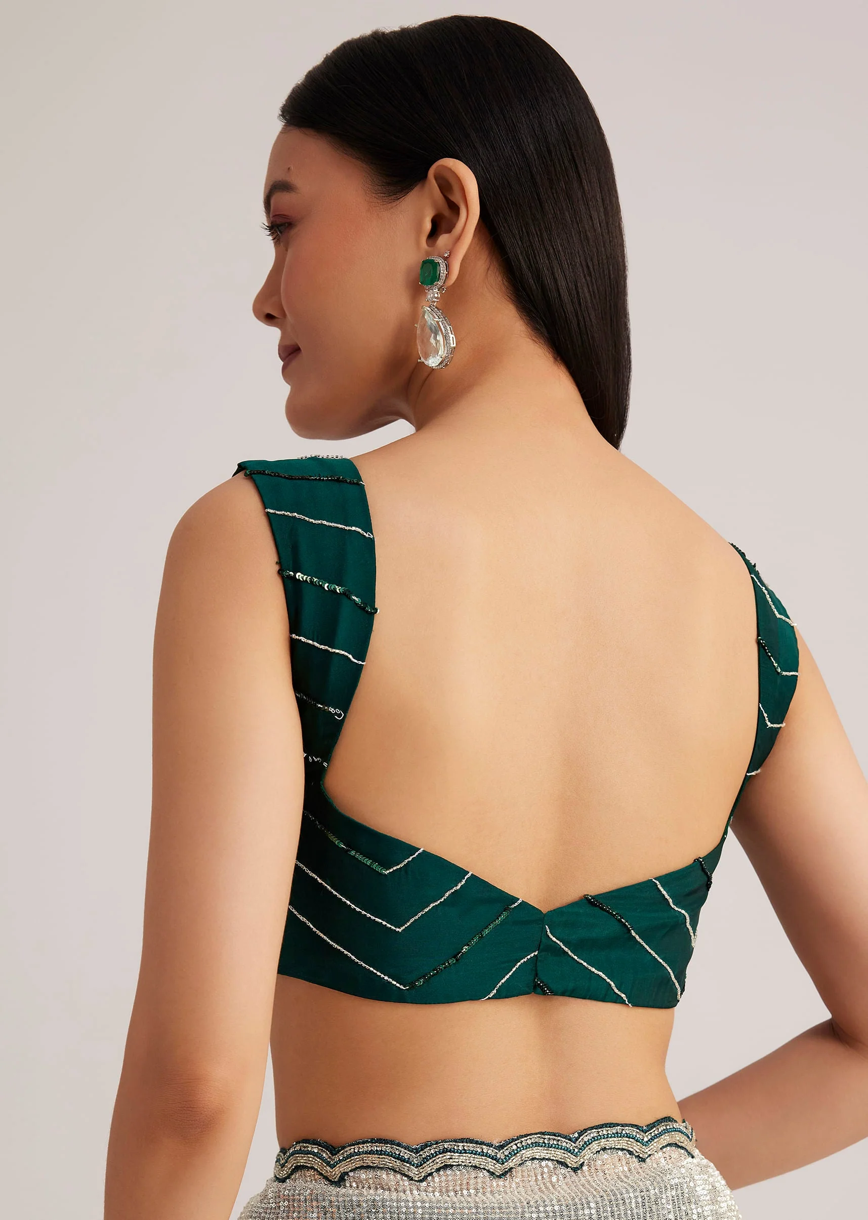 13420-green-ombre-saree-with-sequins-and-scallop-embroidery-8.webp Green Ombre Saree With Sequins And Scallop Embroidery