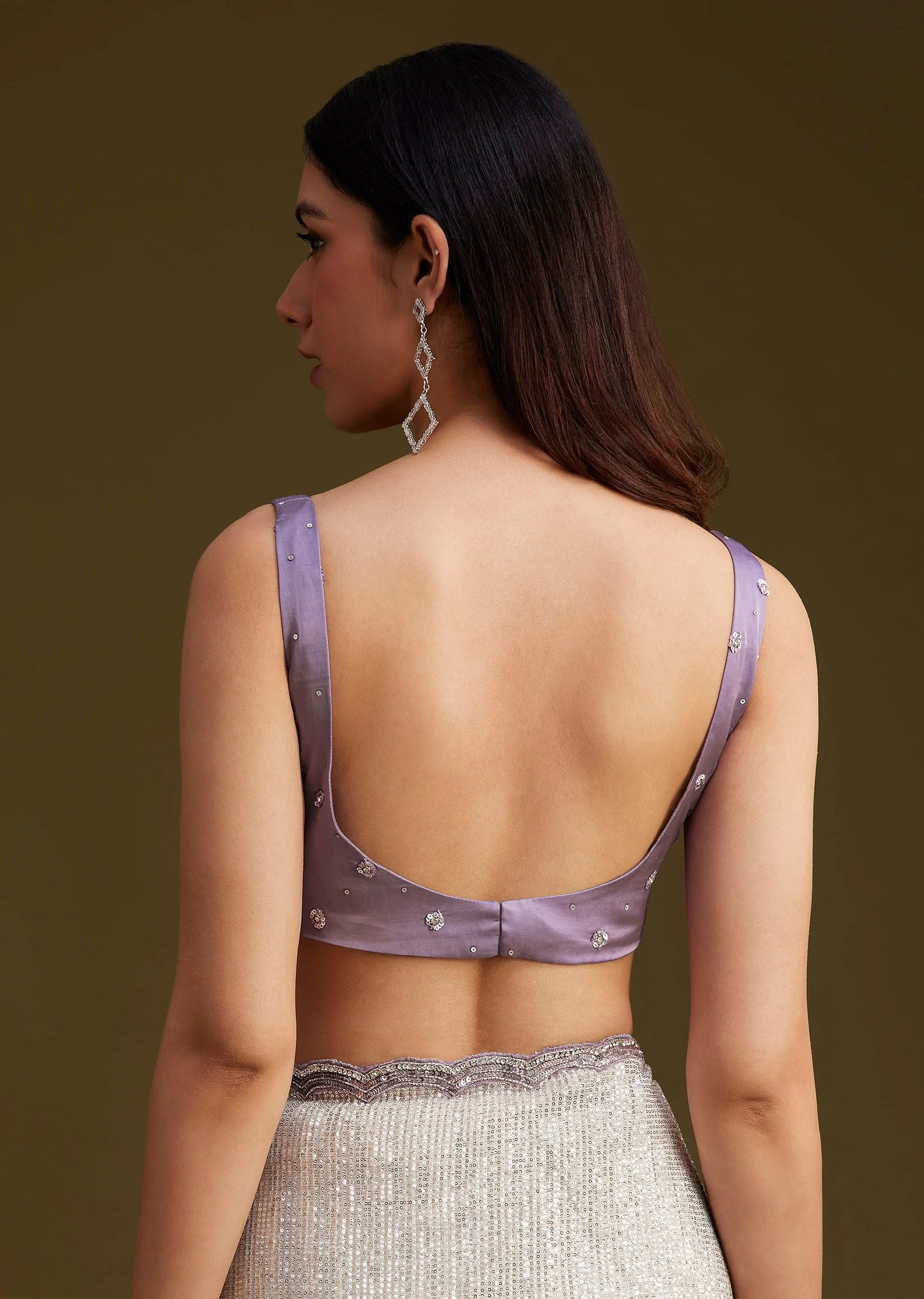 1381-lavender-ombre-sequins-saree-with-scallop-embroidery-border-8.webp Lavender Ombre Sequins Saree With Scallop Embroidery Border