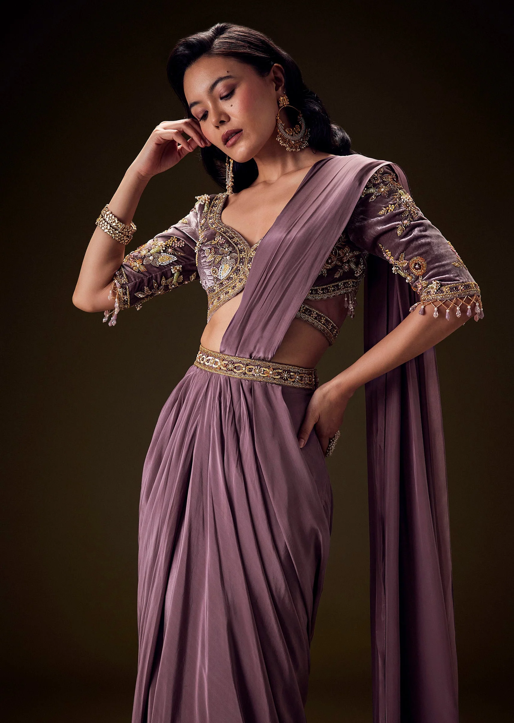 14155-dahlia-purple-ready-to-wear-saree-with-hand-embroided-belt-hand-velvet-blouse-1.webp Dahlia Purple Ready To Wear Saree With Hand Embroided Belt Hand Velvet Blouse