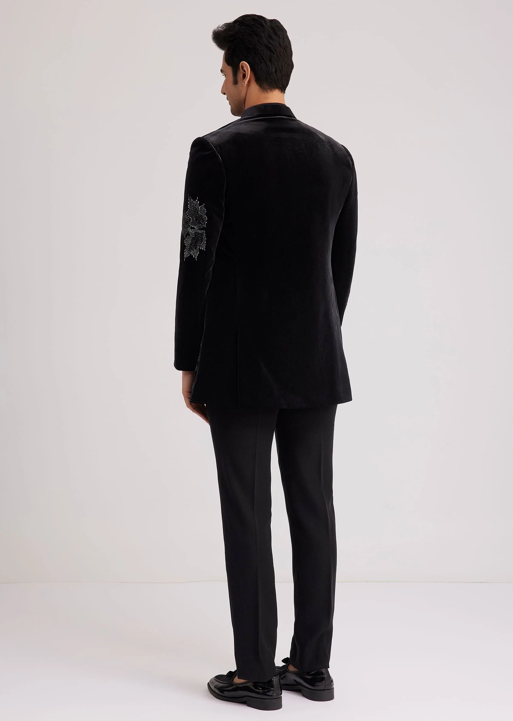 Black Velvet Indo Western Set With Abstract Motif And Cut Dana Work