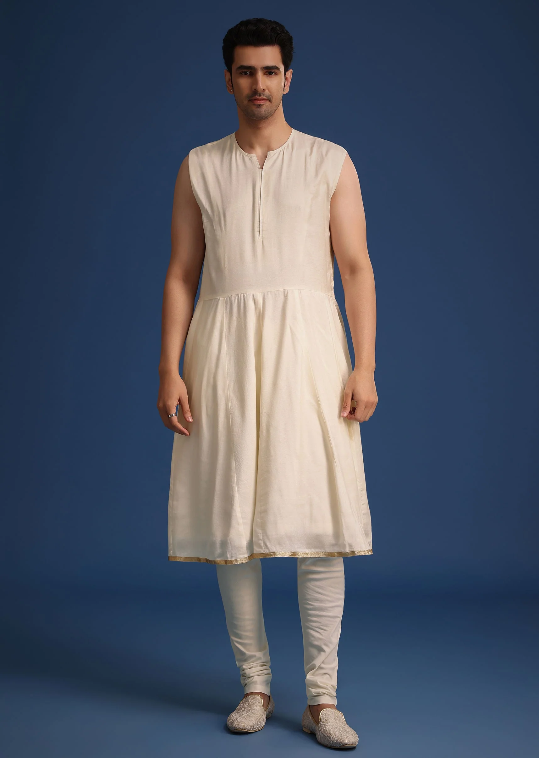 White Silk Zari Work Sherwani Set With Dupatta