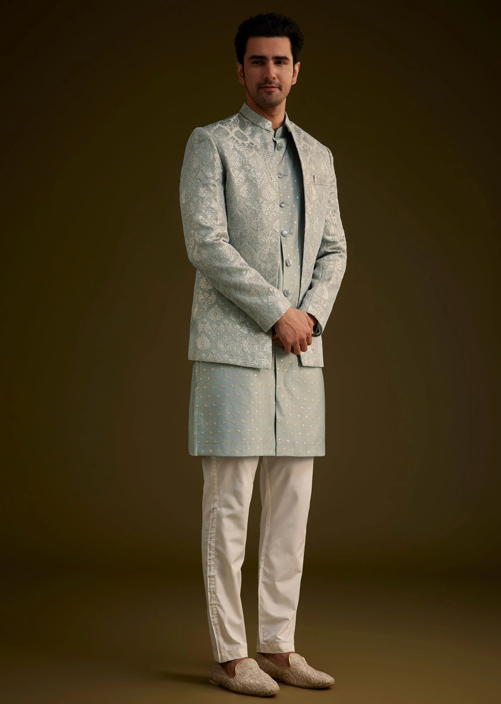 14581-grey-silk-jodhpuri-suit-featuring-foil-print-4.webp Grey Silk Jodhpuri Suit Featuring Foil Print