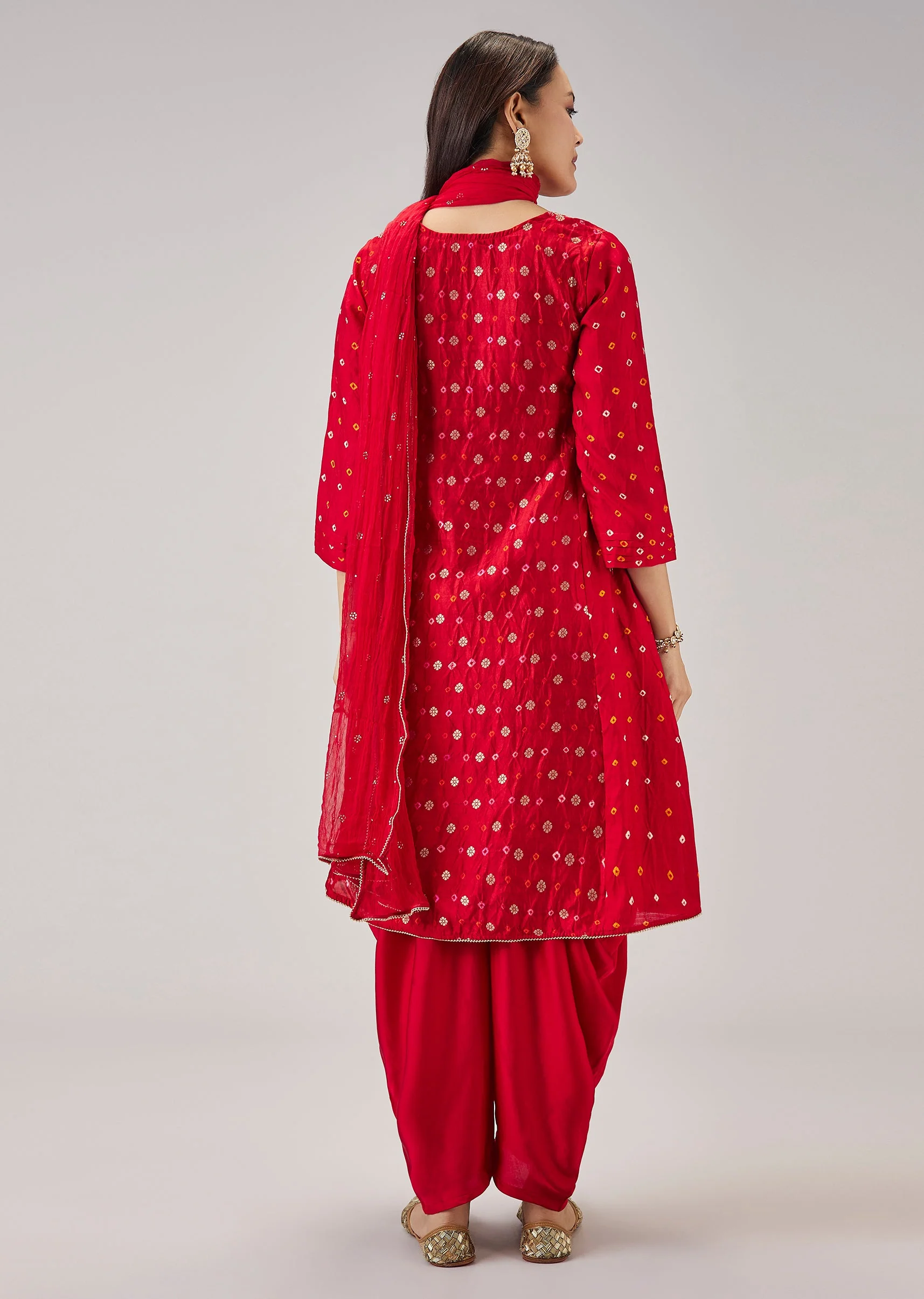 Red Bandhani Banarasi Dhoti Set With Gotta Work
