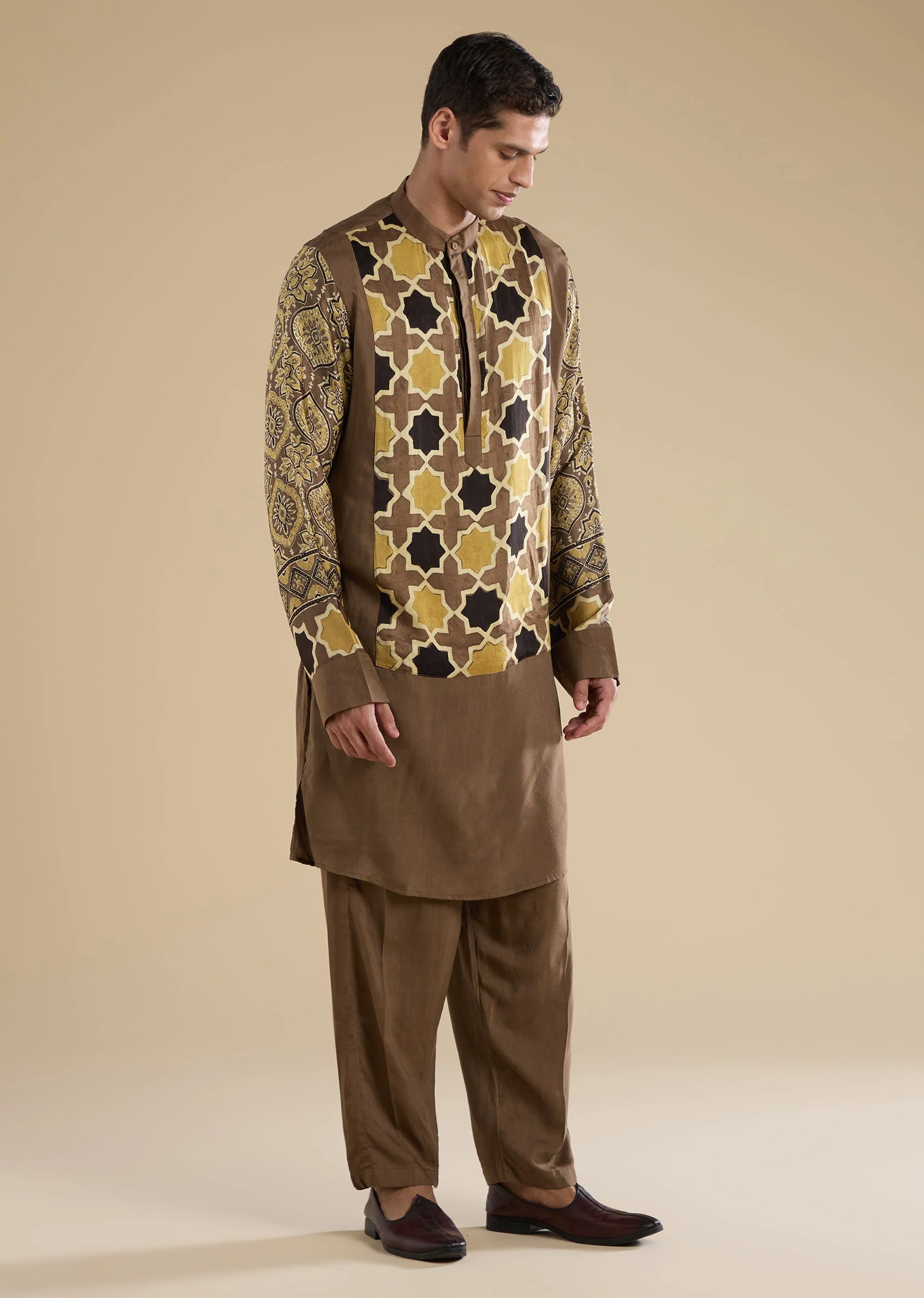 16495-beige-ajrakh-printed-kurta-set-1.webp Beige Ajrakh Printed Kurta Set
