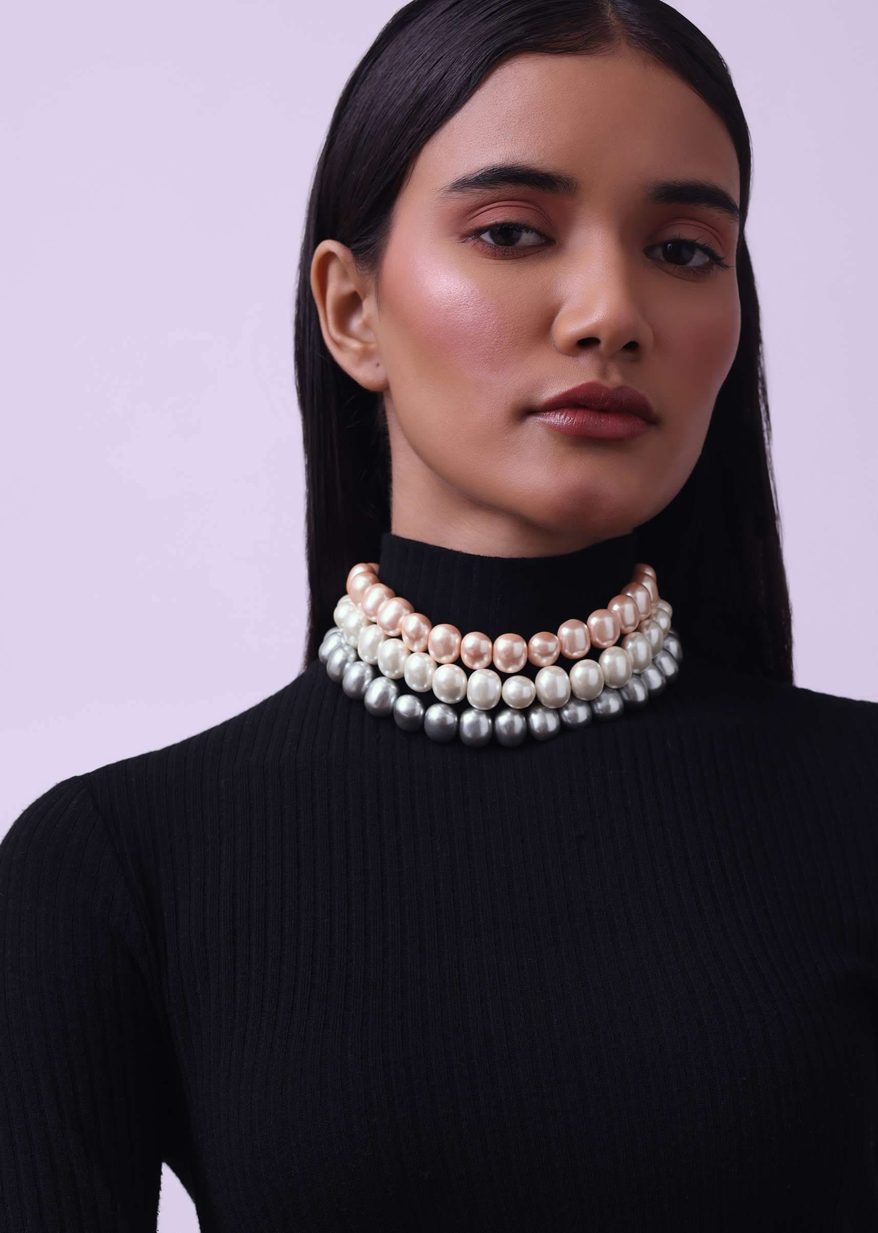 1654-three-layered-choker-in-mother-of-pearls-2.jpg Three Layered Choker In Mother Of Pearls