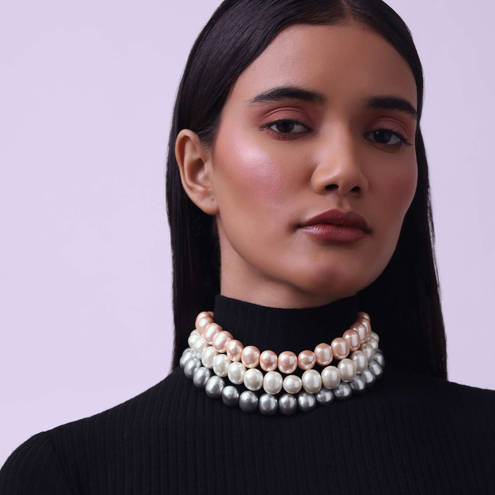 1654-three-layered-choker-in-mother-of-pearls-3.jpg Three Layered Choker In Mother Of Pearls