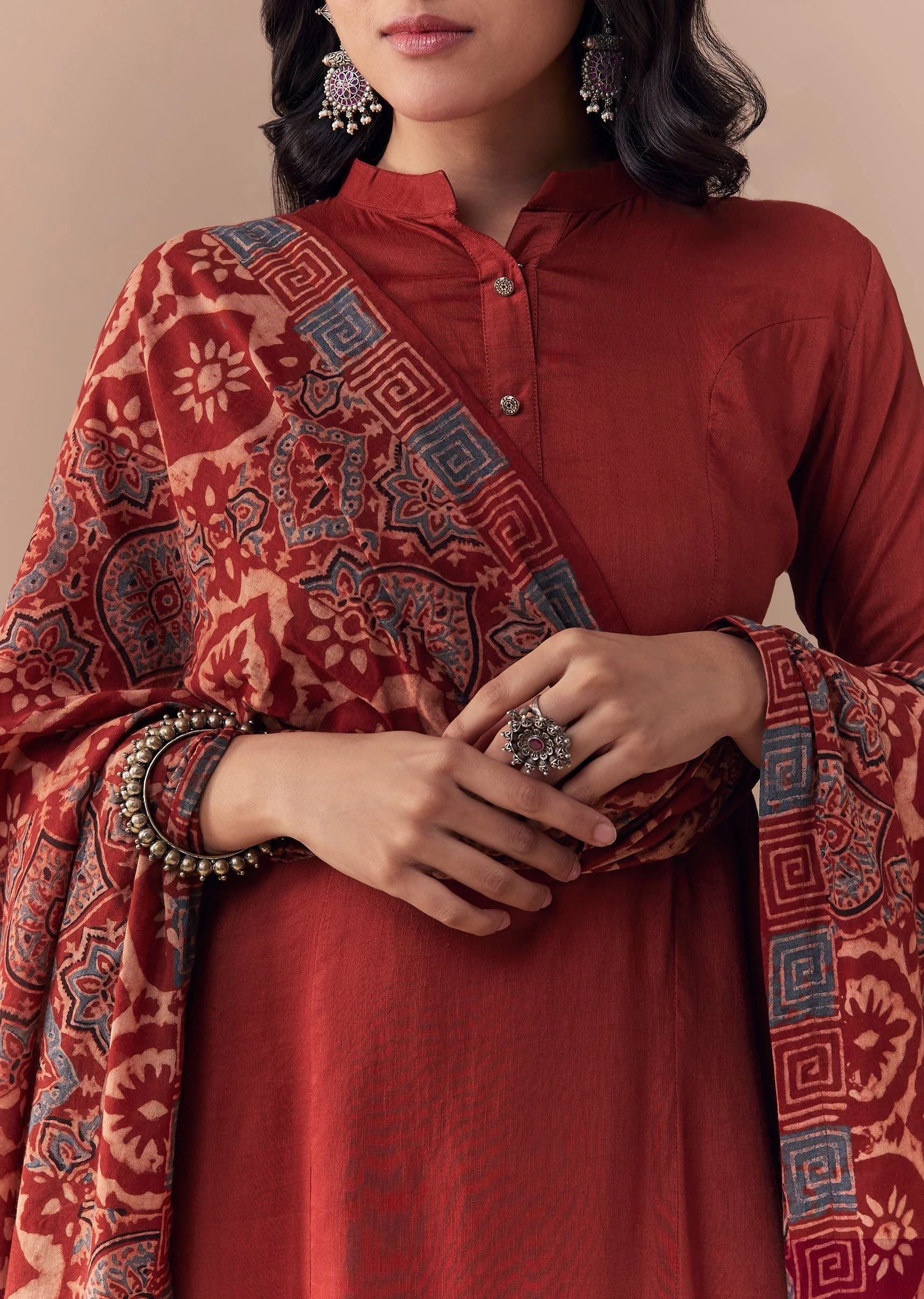 Maroon Linen Kurta Set with Handblock Ajrakh Dupatta
