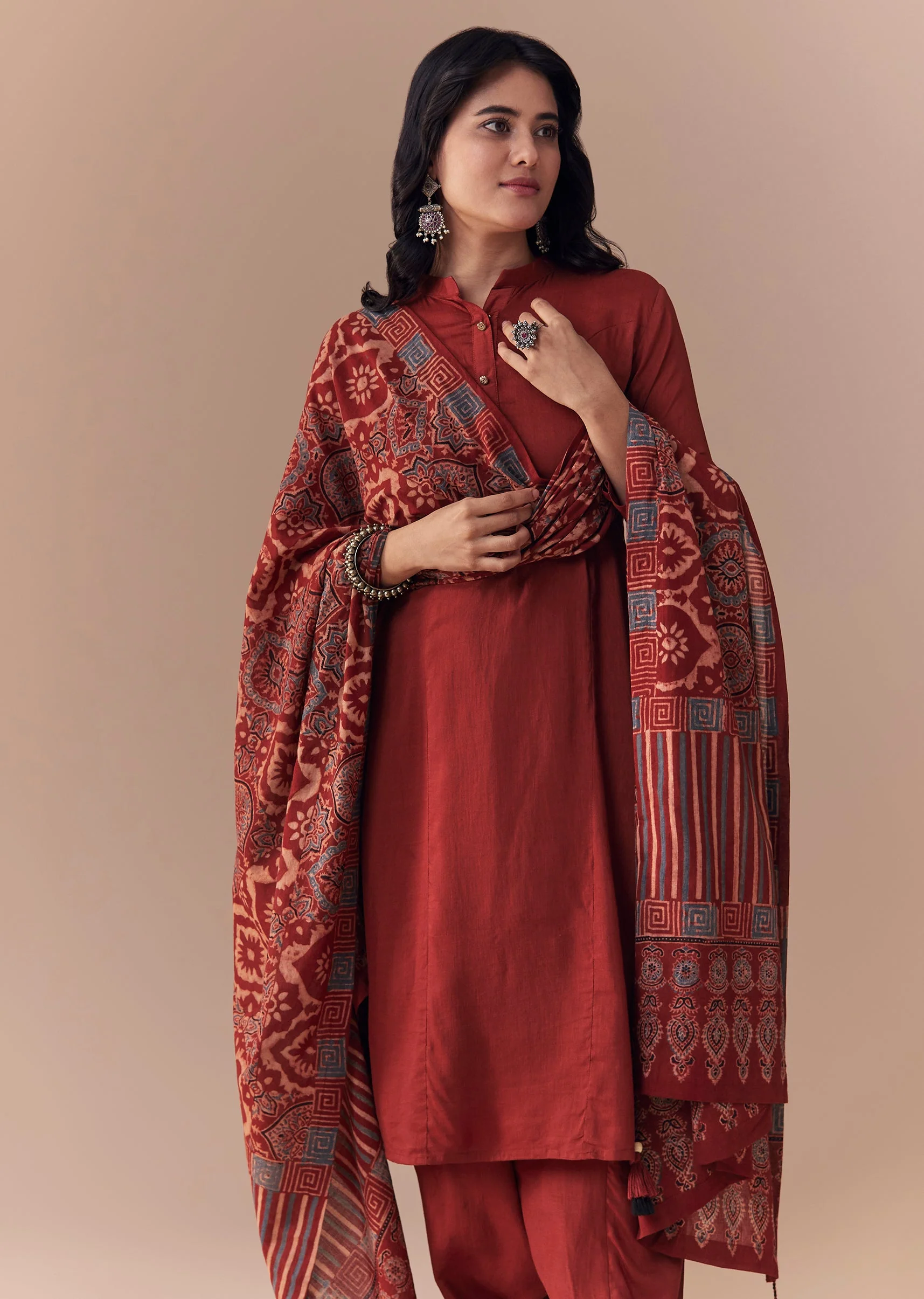 Maroon Linen Kurta Set with Handblock Ajrakh Dupatta